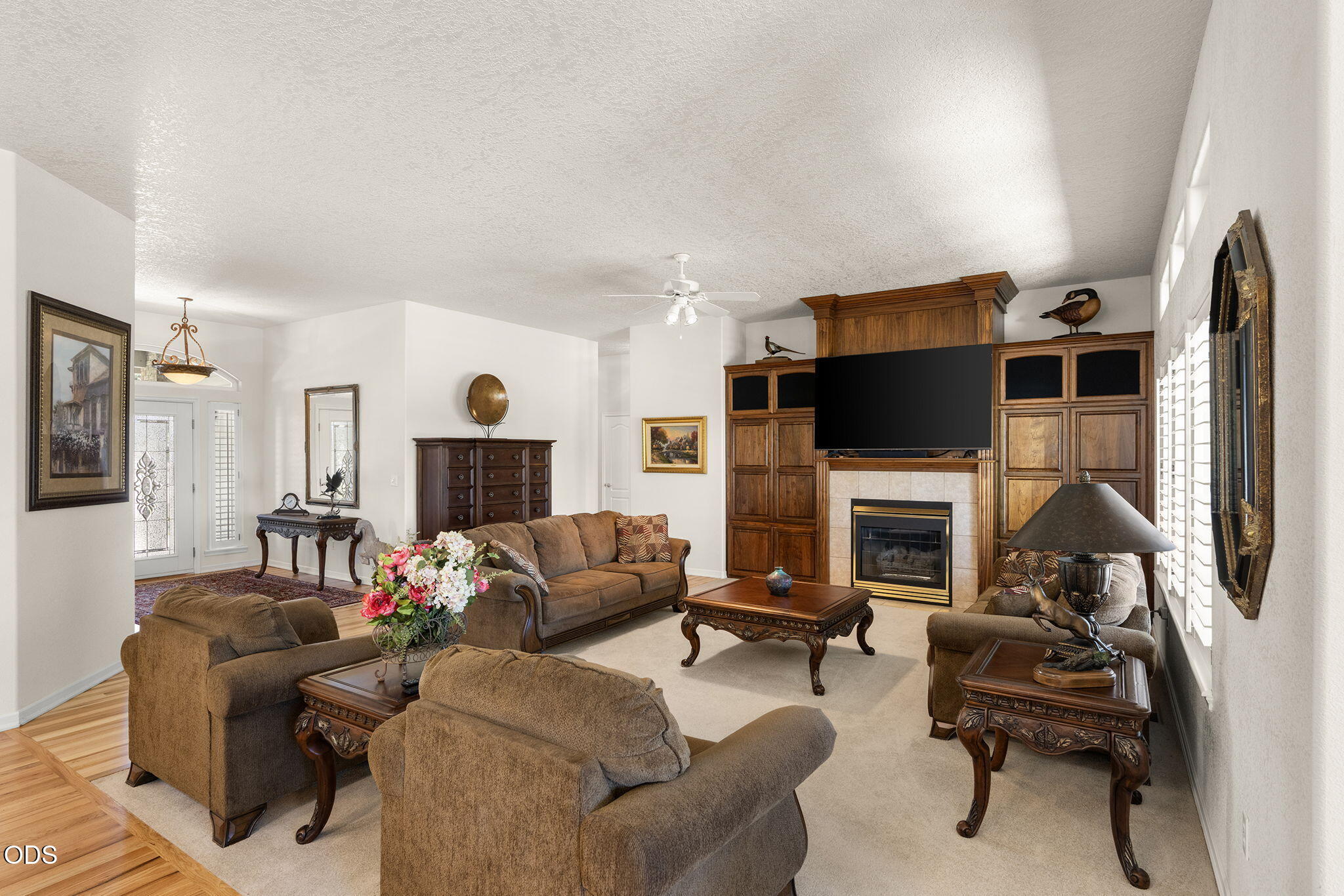 3091 NW West Hills Loop