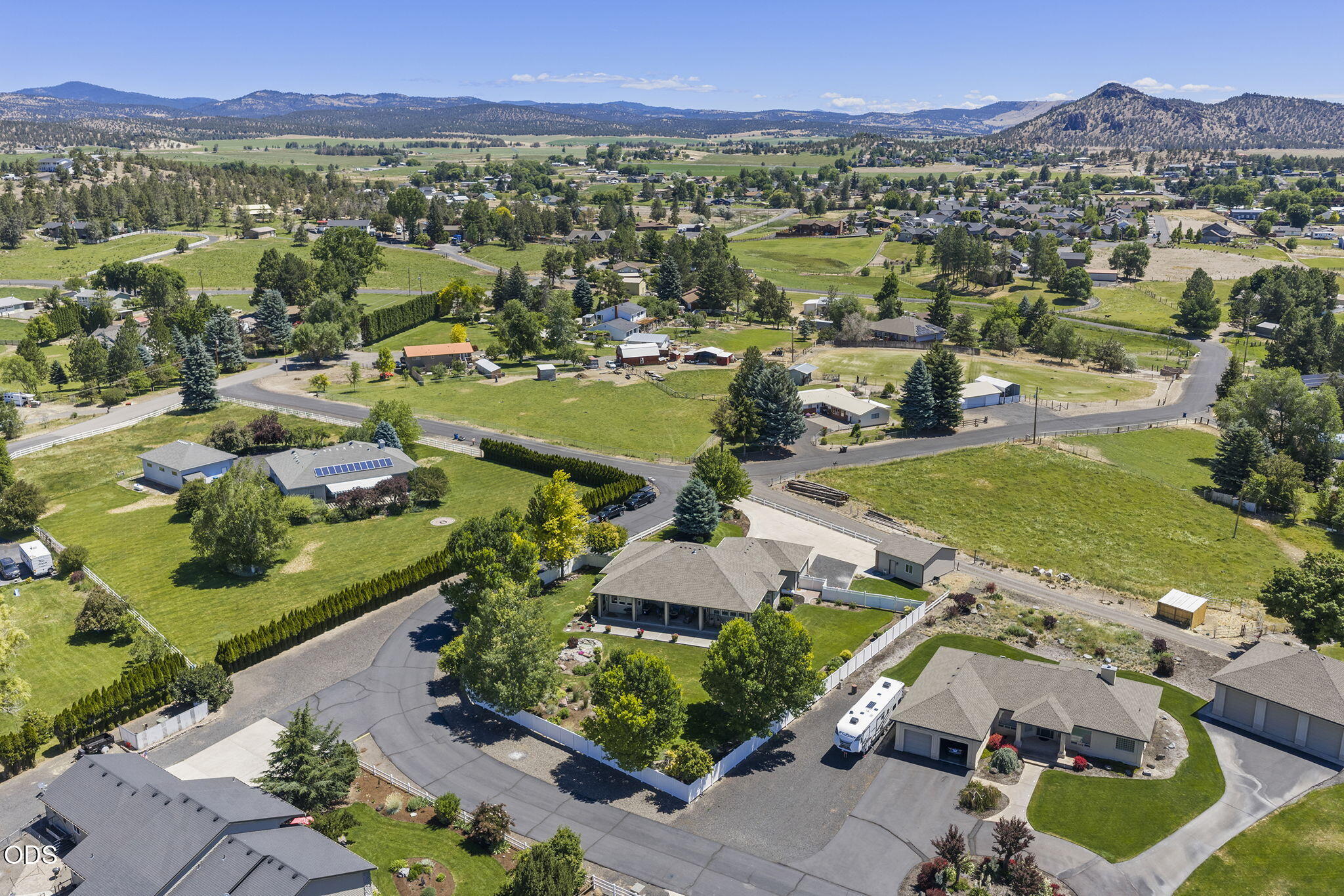 3091 NW West Hills Loop