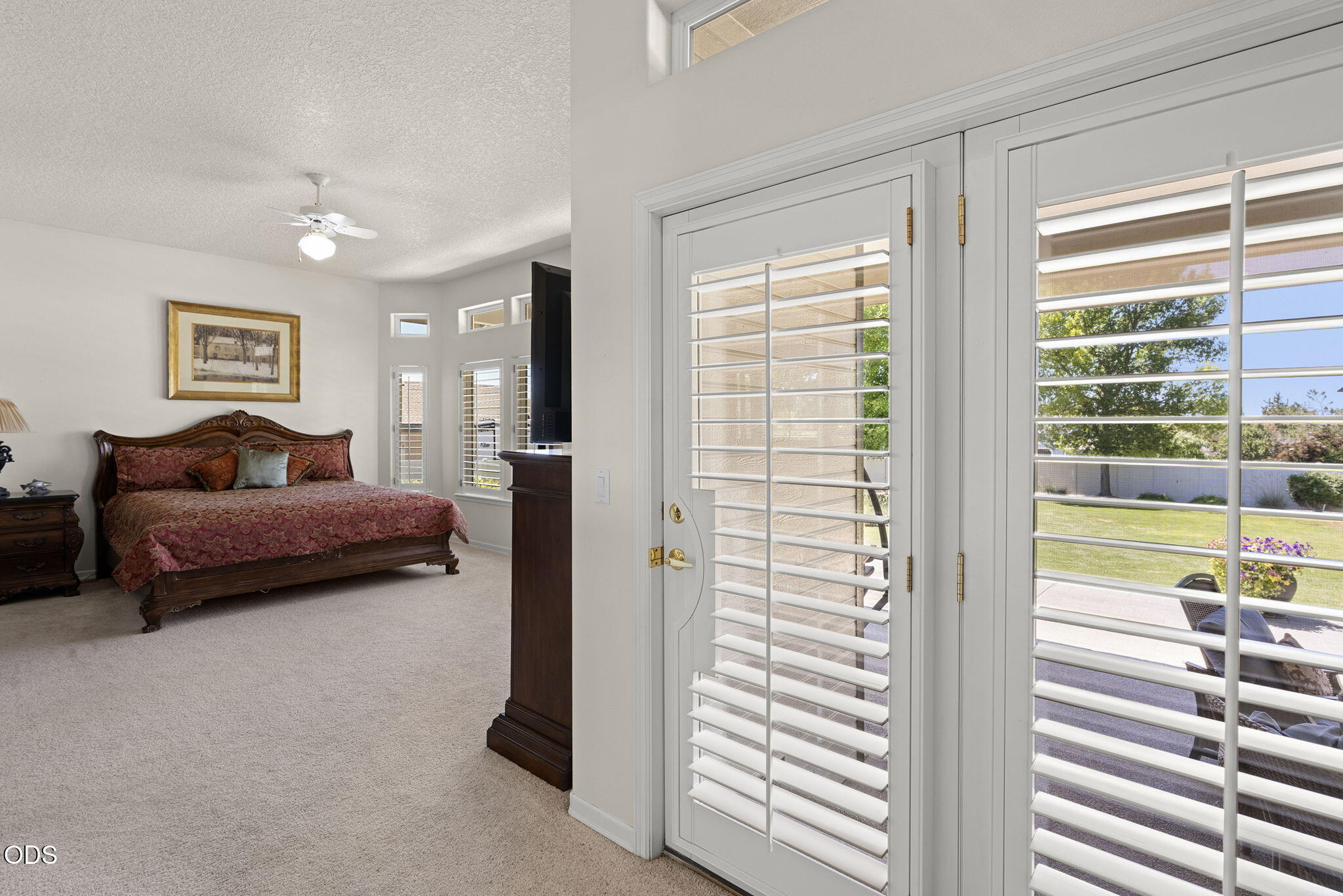 3091 NW West Hills Loop