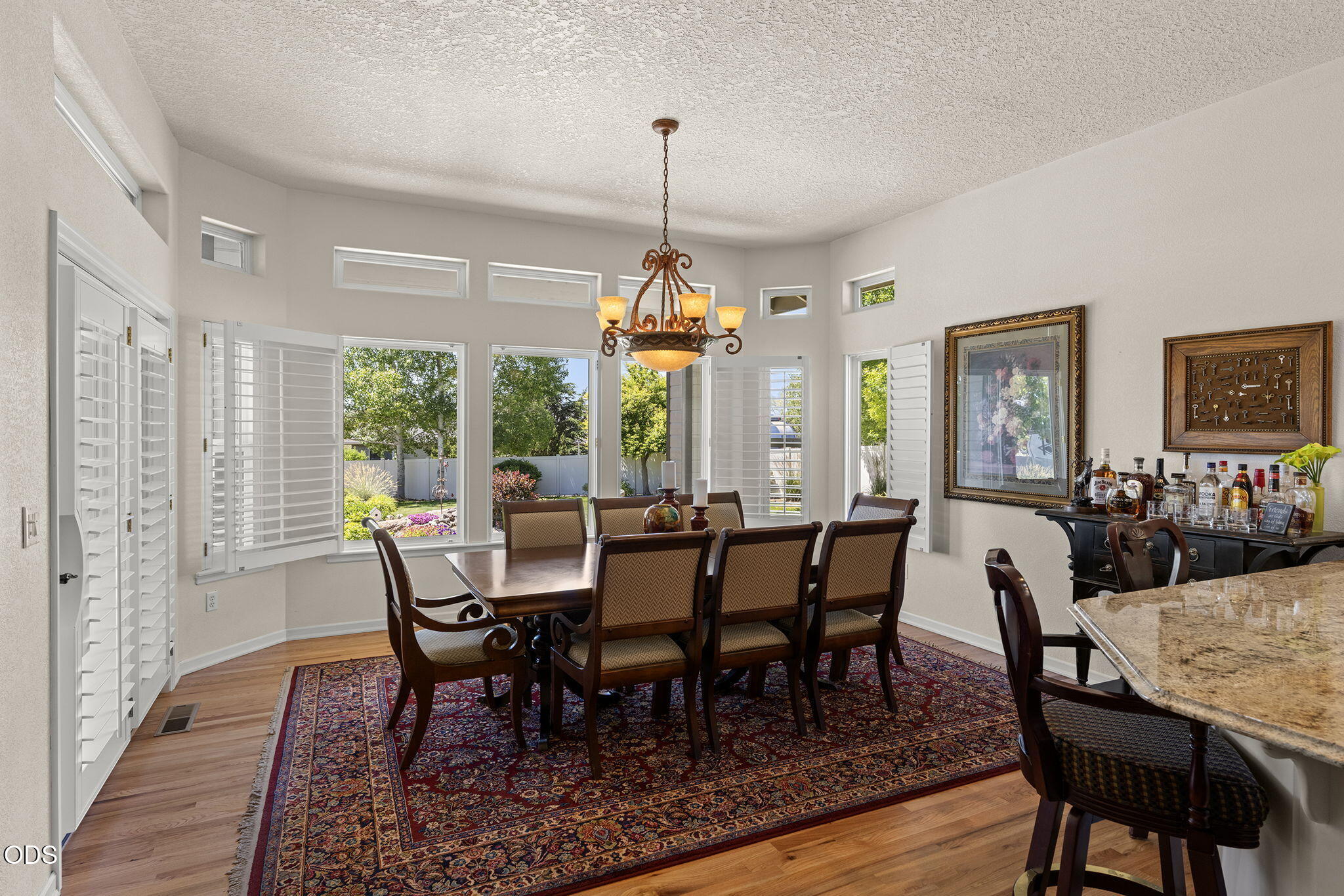 3091 NW West Hills Loop