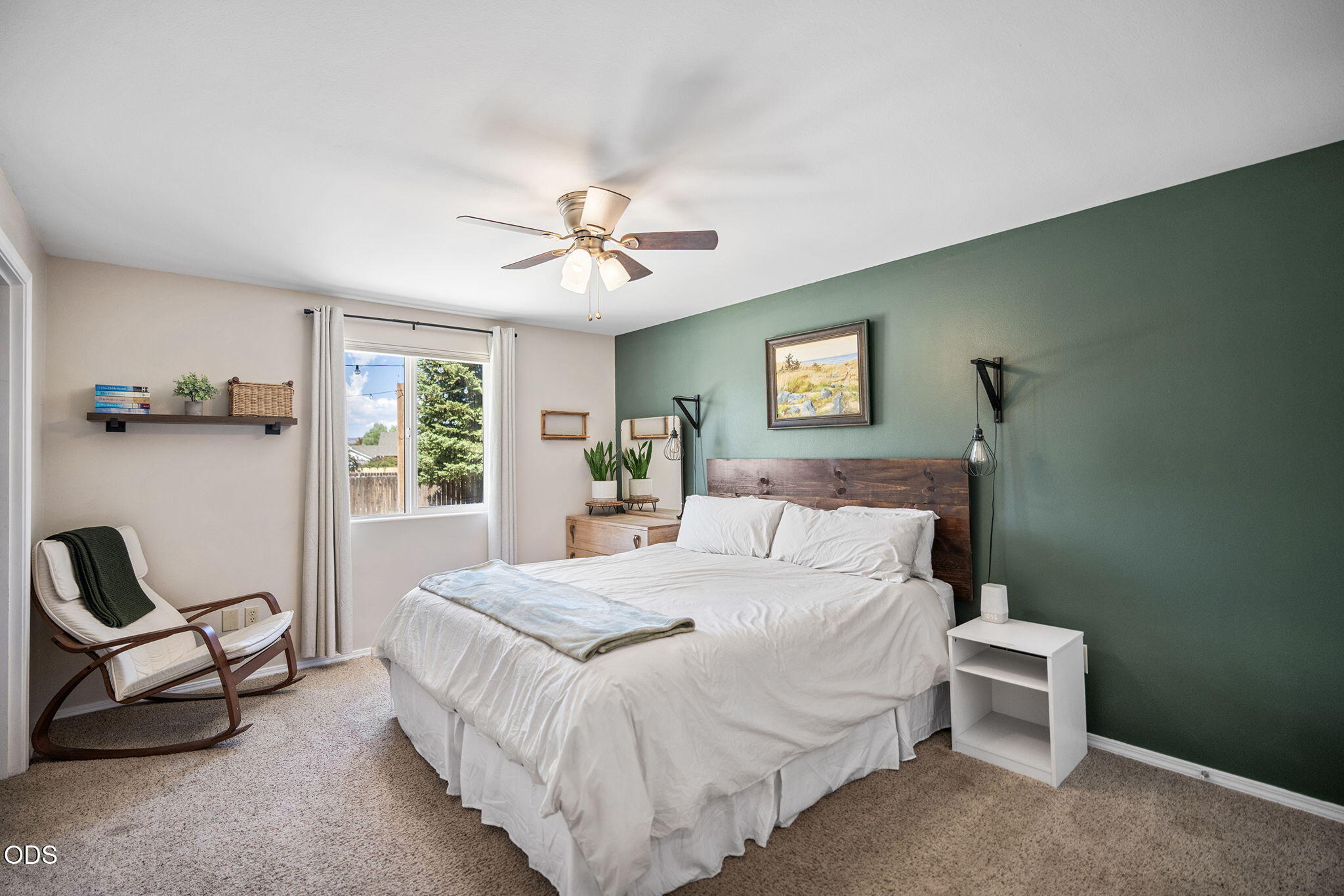 1215 SW 32nd Court