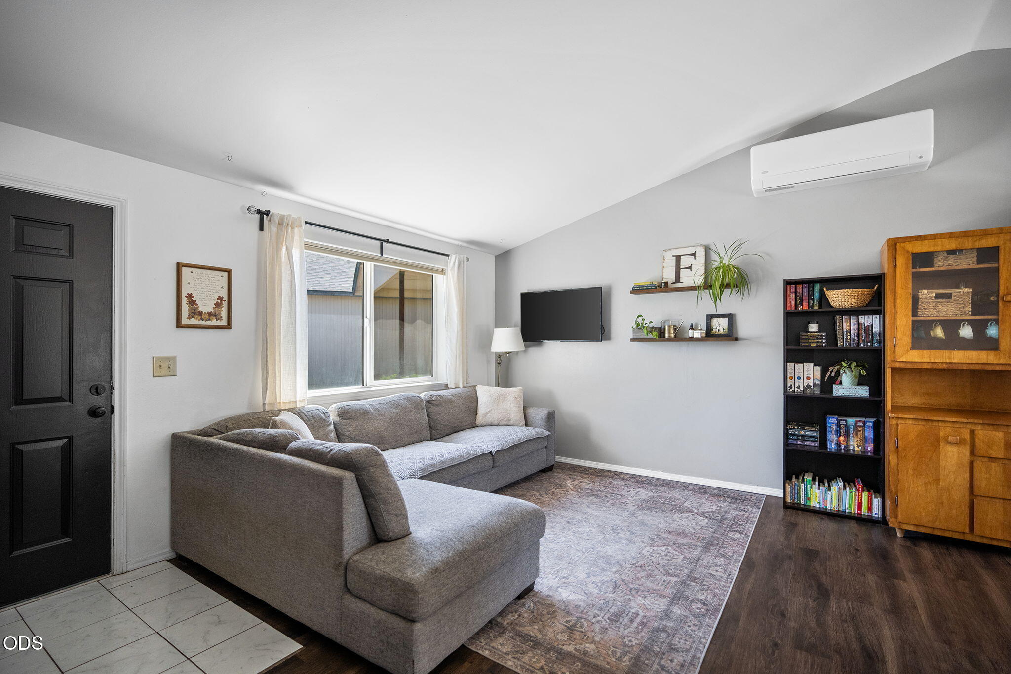 1215 SW 32nd Court