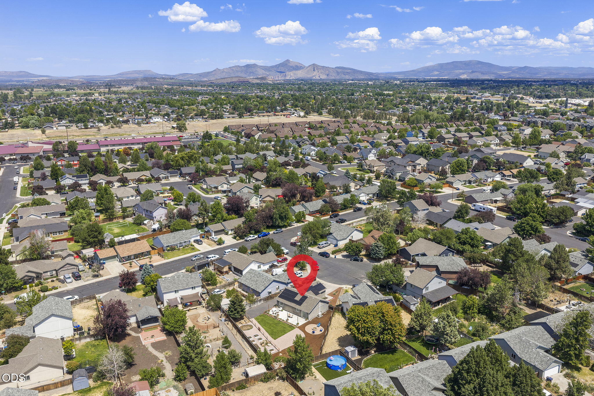 1215 SW 32nd Court