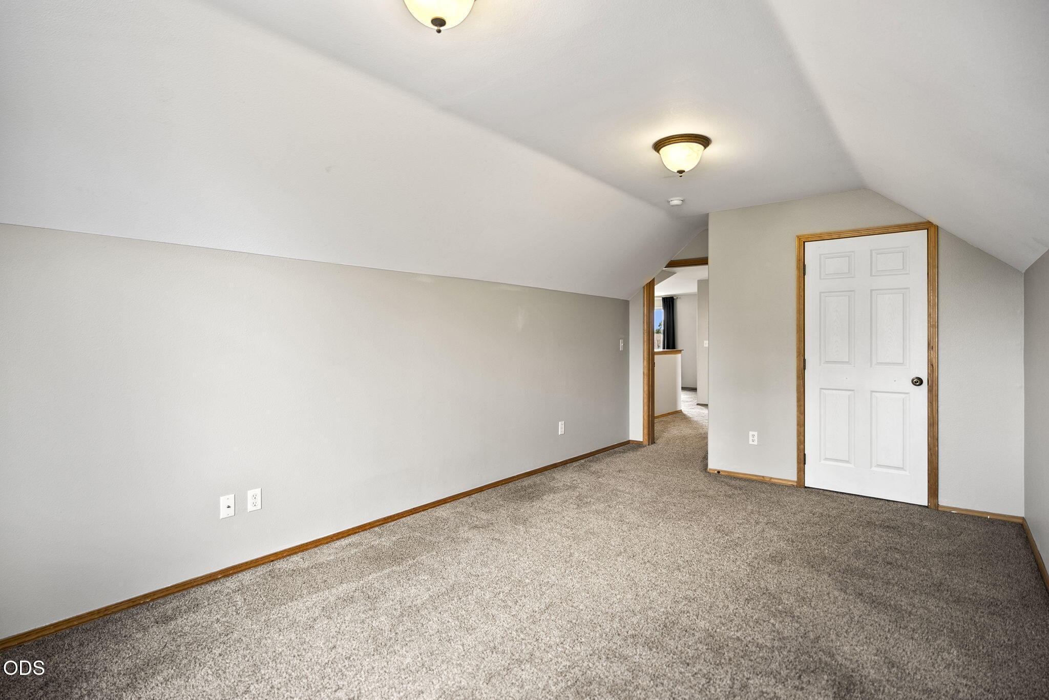 1924 NW Joshua Tree Court
