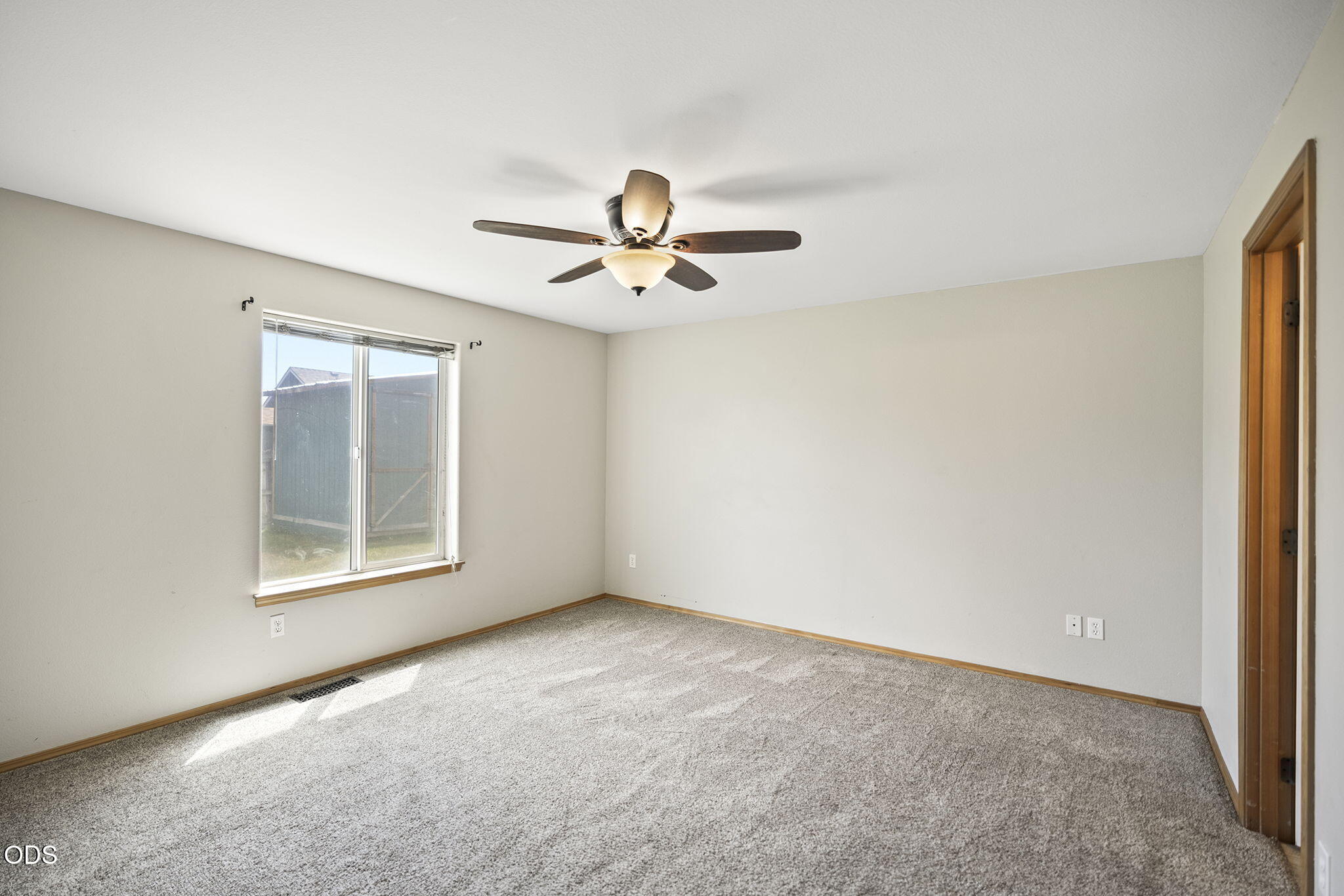 1924 NW Joshua Tree Court