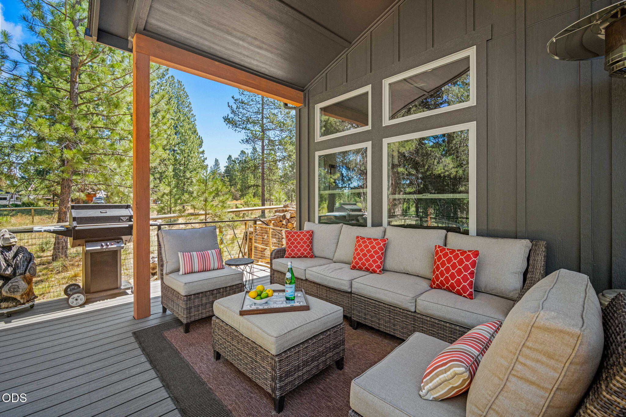 54635 Silver Fox Drive