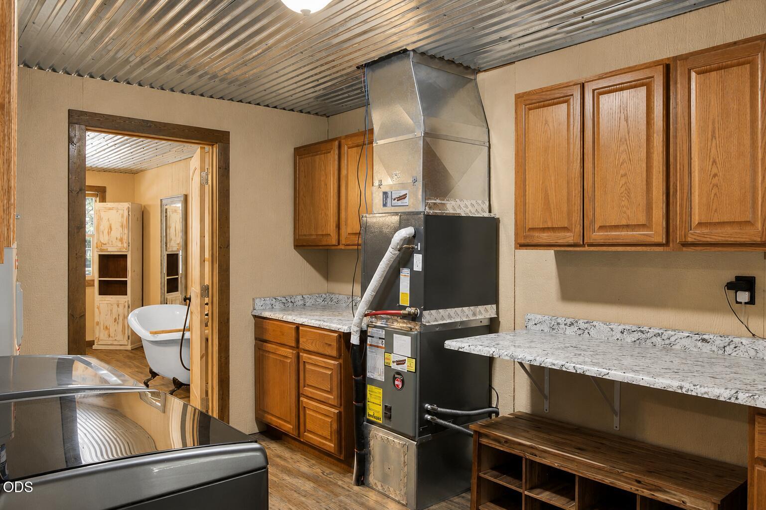 15408 Ponderosa Loop
