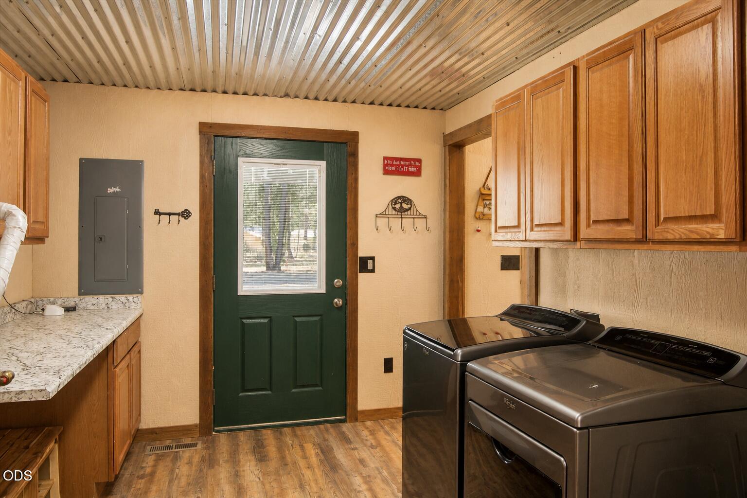 15408 Ponderosa Loop