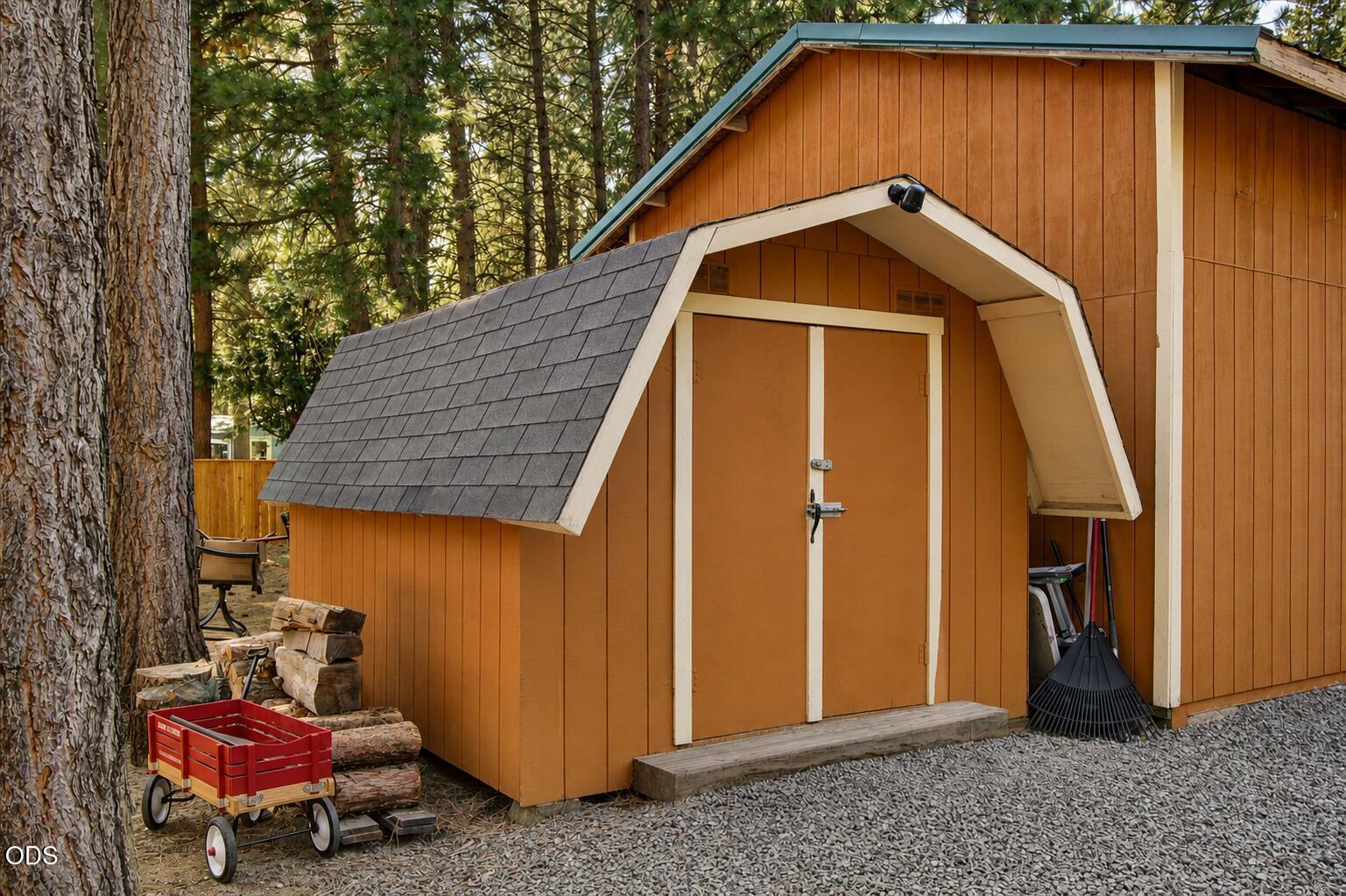 15408 Ponderosa Loop