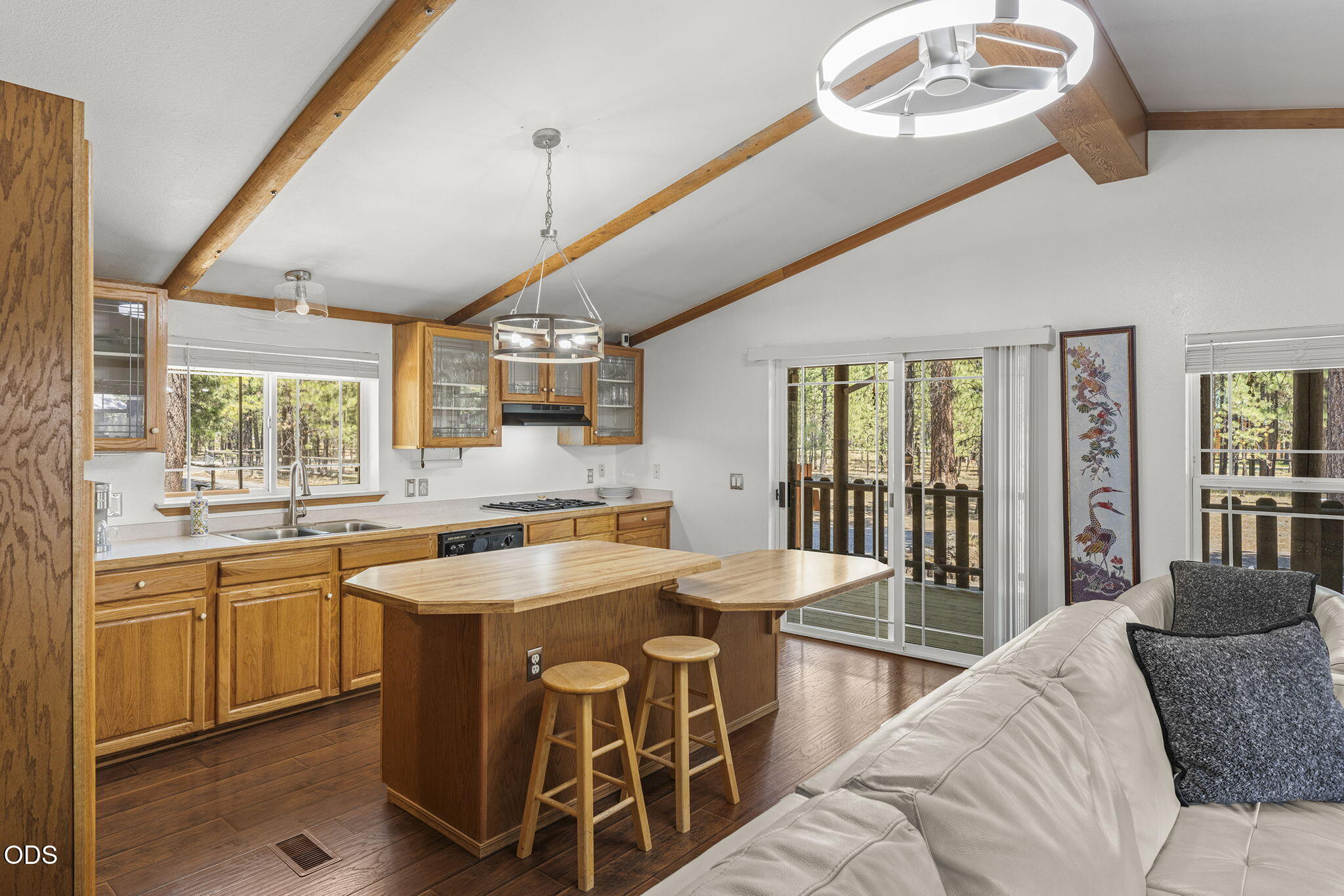 14973 Ponderosa Loop