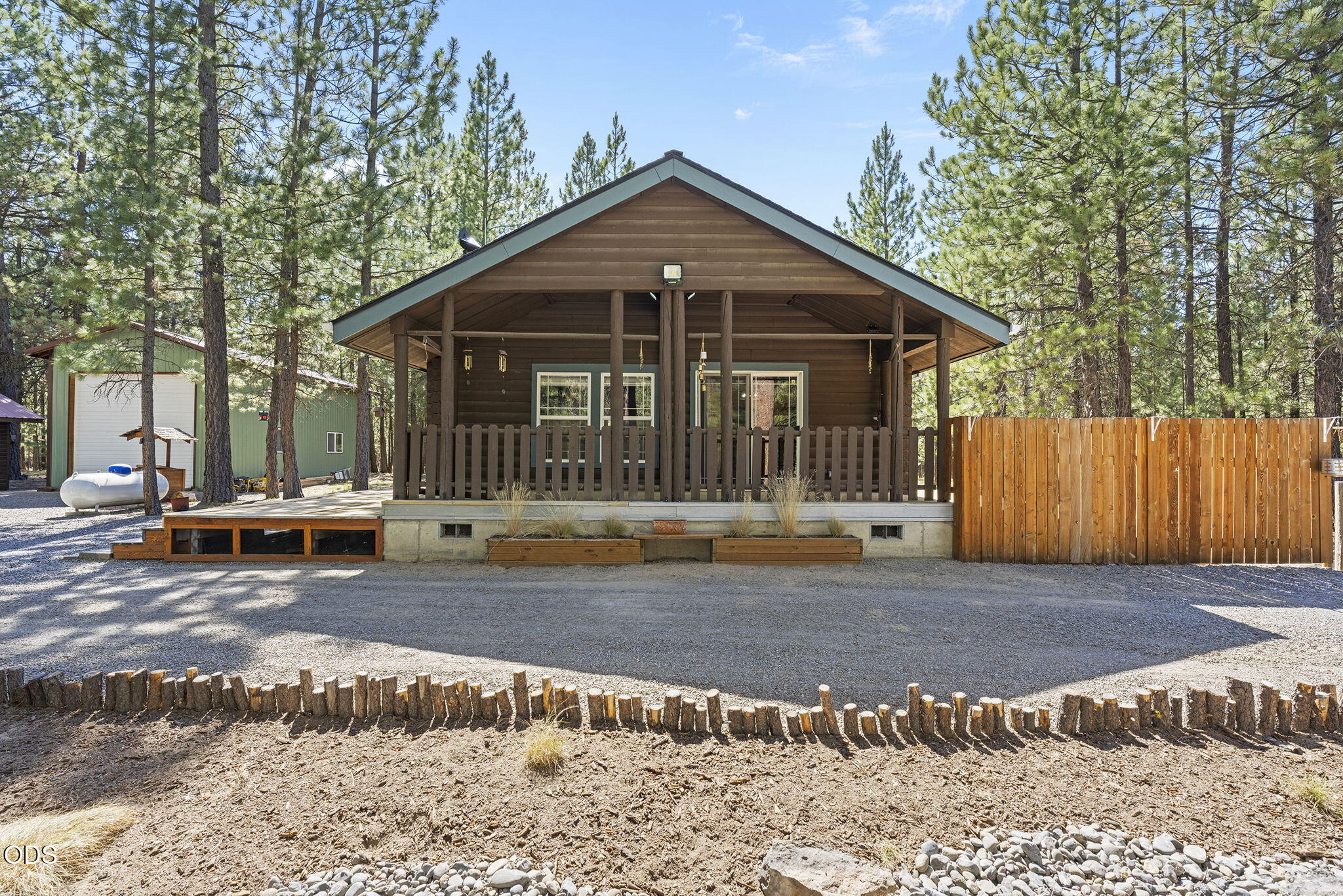 14973 Ponderosa Loop