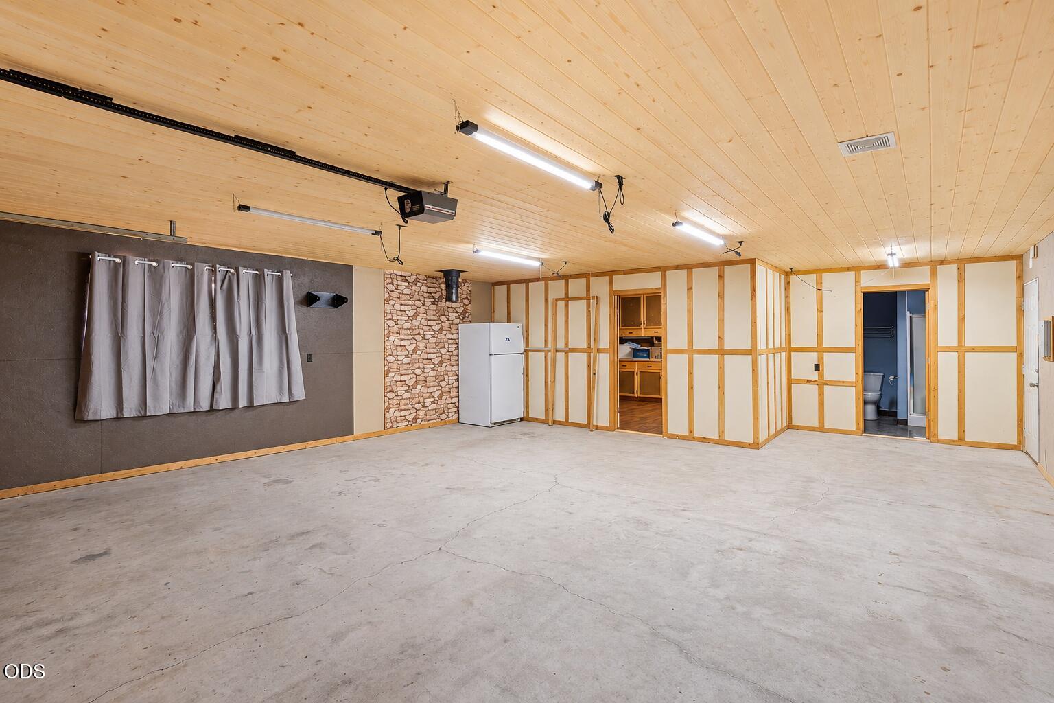 14973 Ponderosa Loop