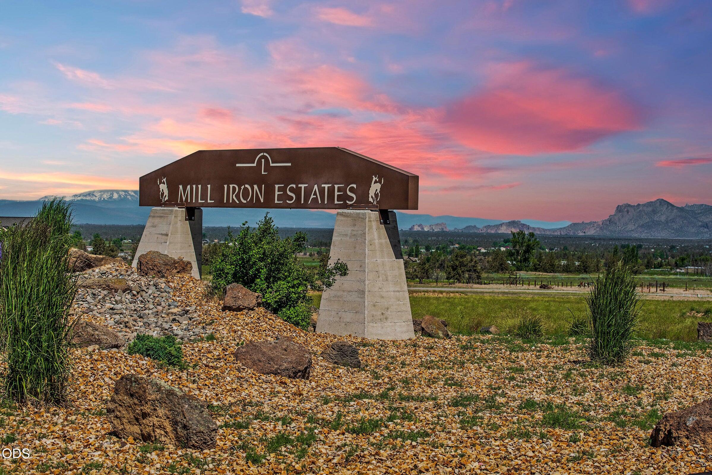SW Mill Iron Circle, Lot 22