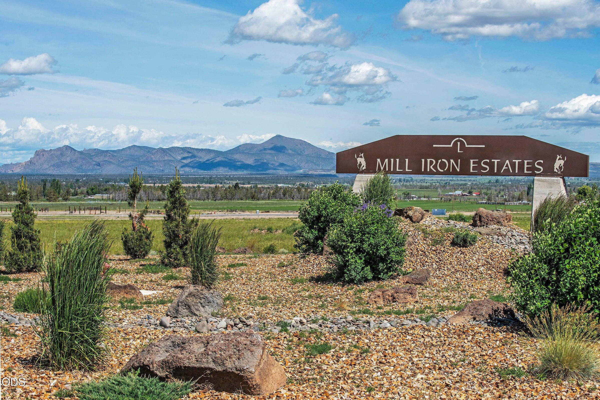 SW Mill Iron Circle, Lot 22