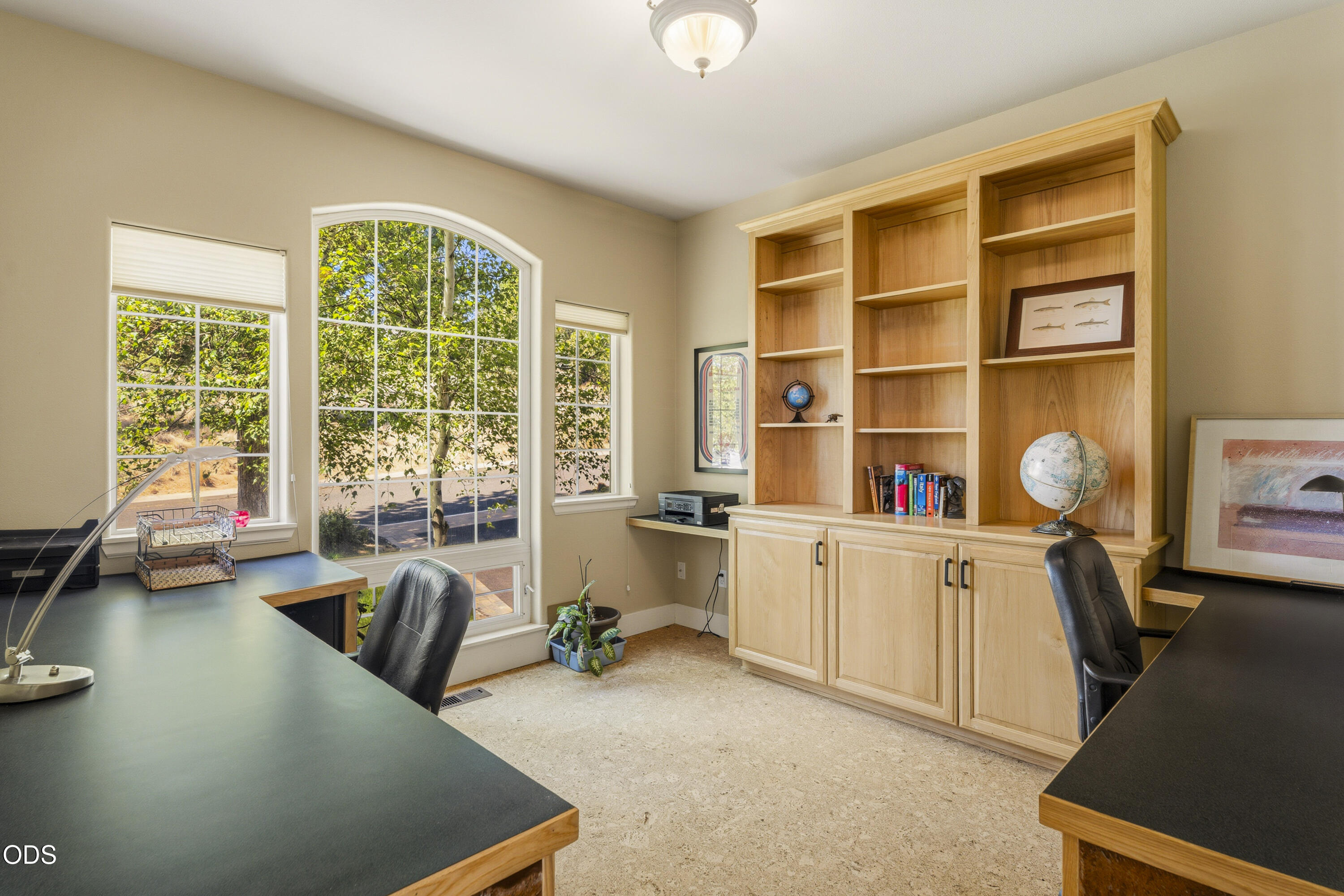 1158 NW Redfield Circle