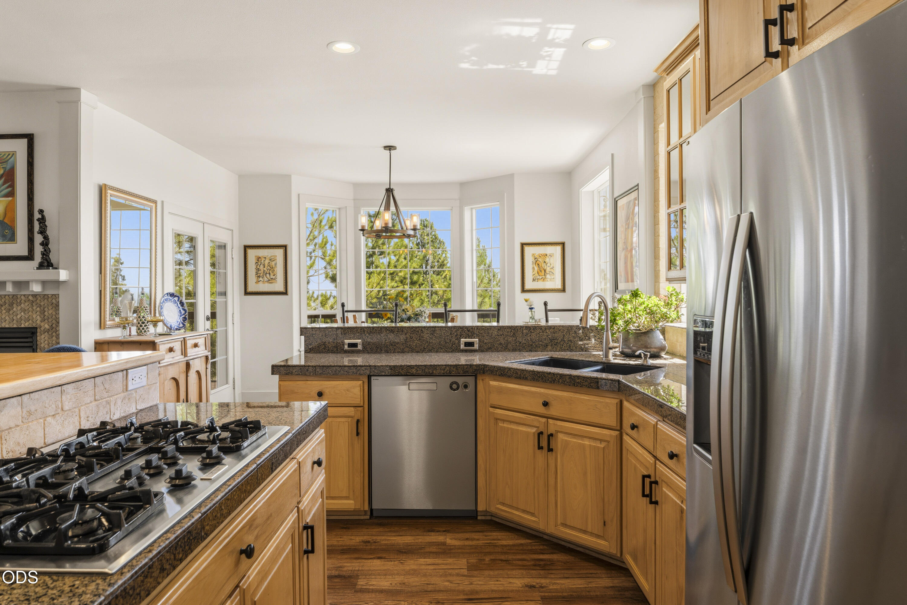 1158 NW Redfield Circle