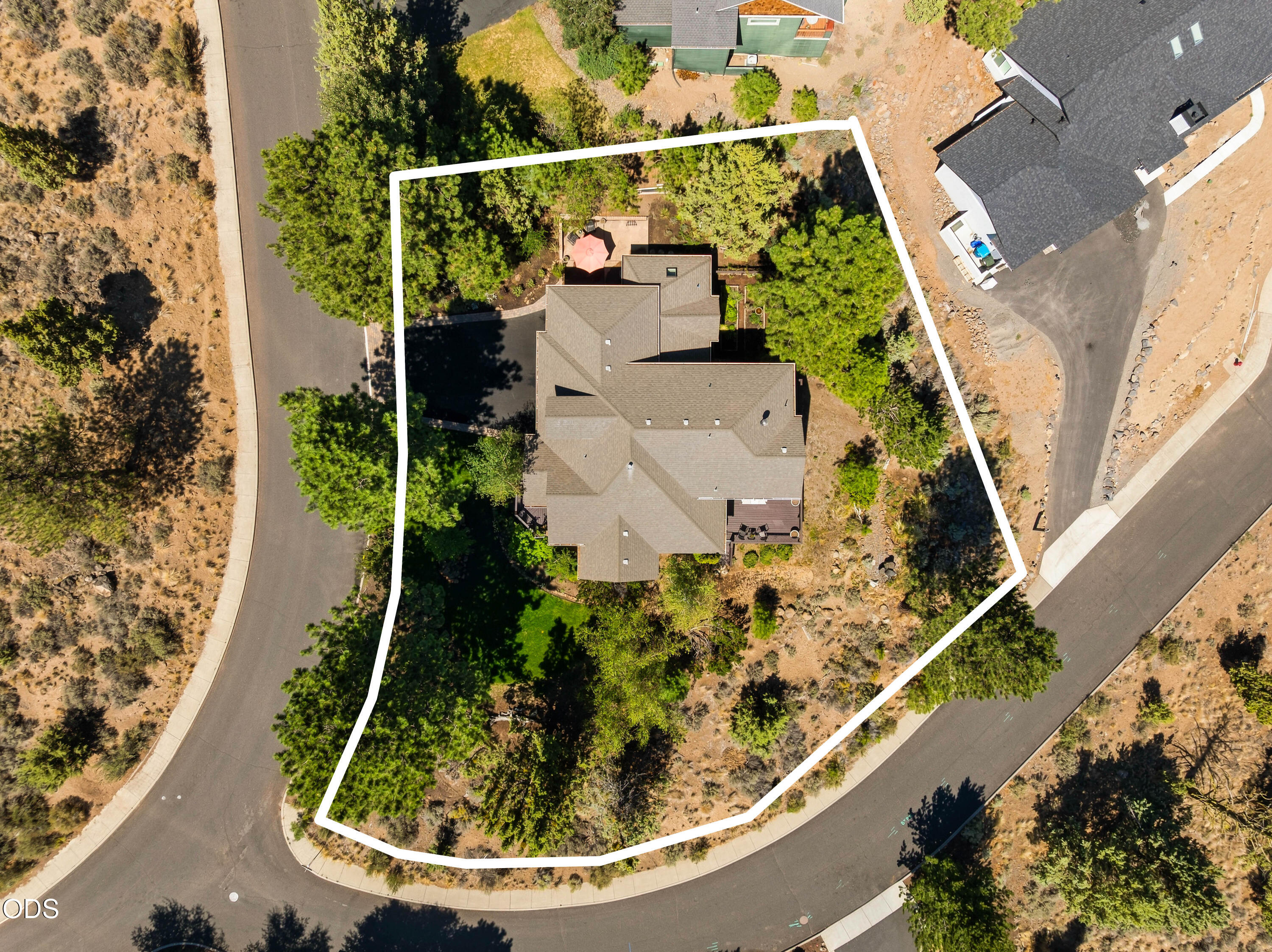 1158 NW Redfield Circle