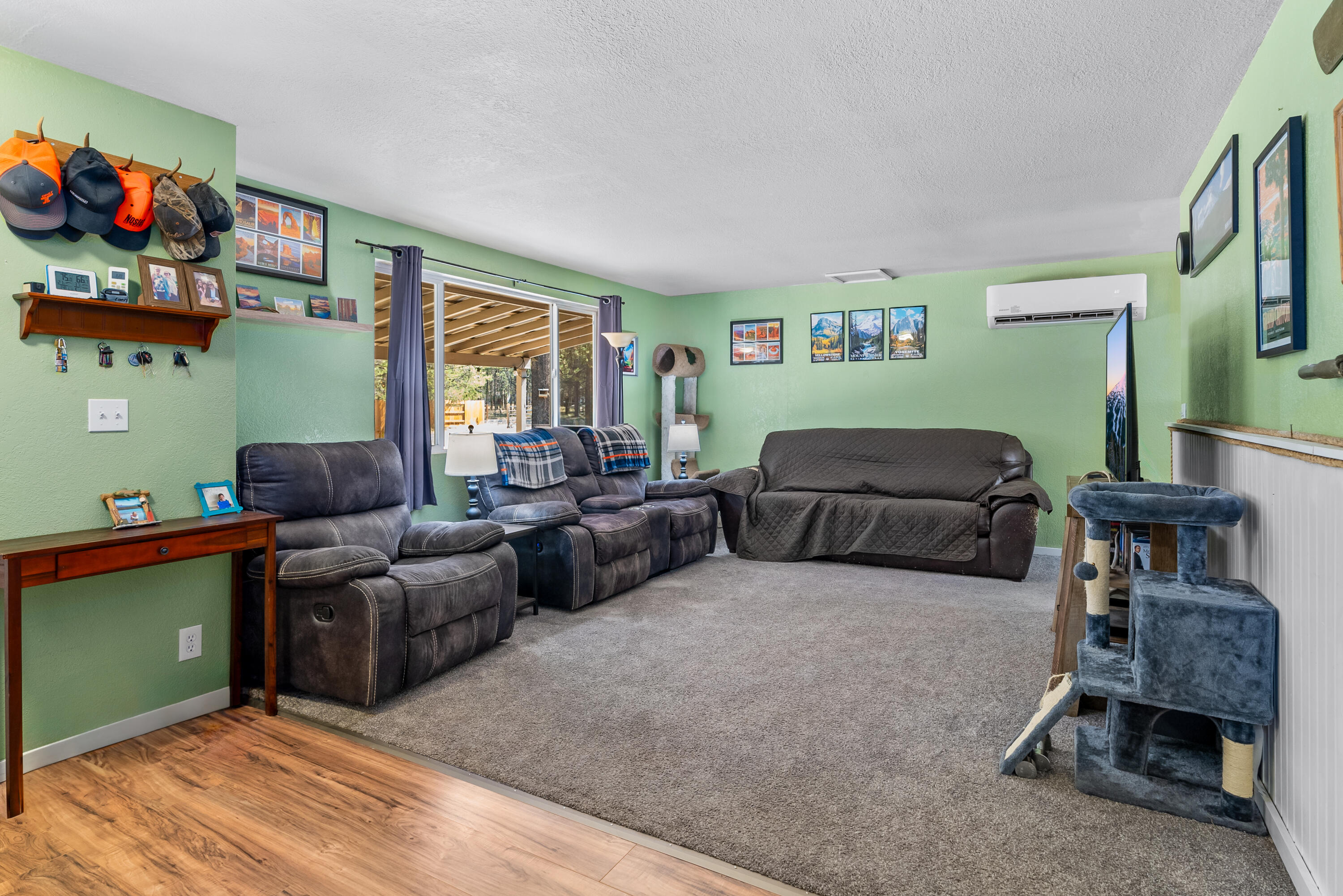 15920 Frances Lane