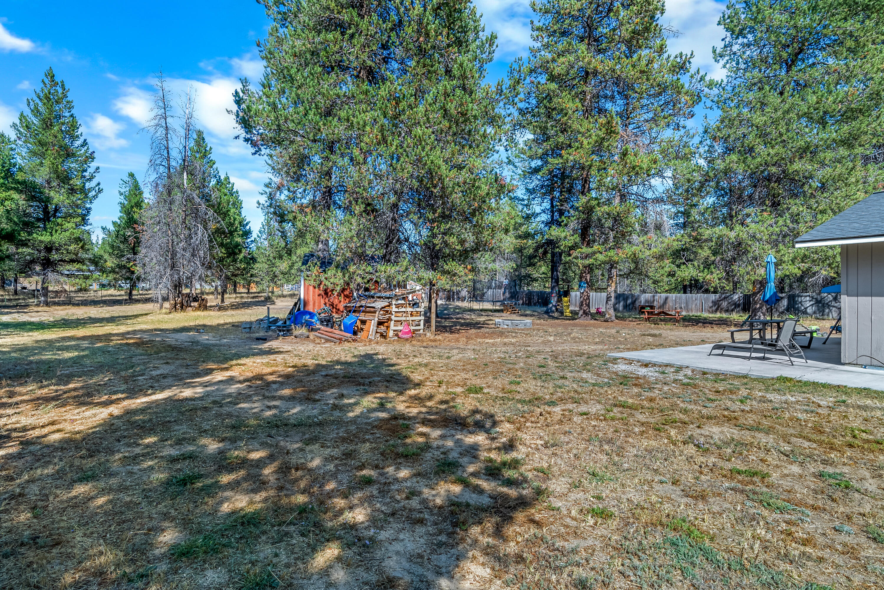 15920 Frances Lane