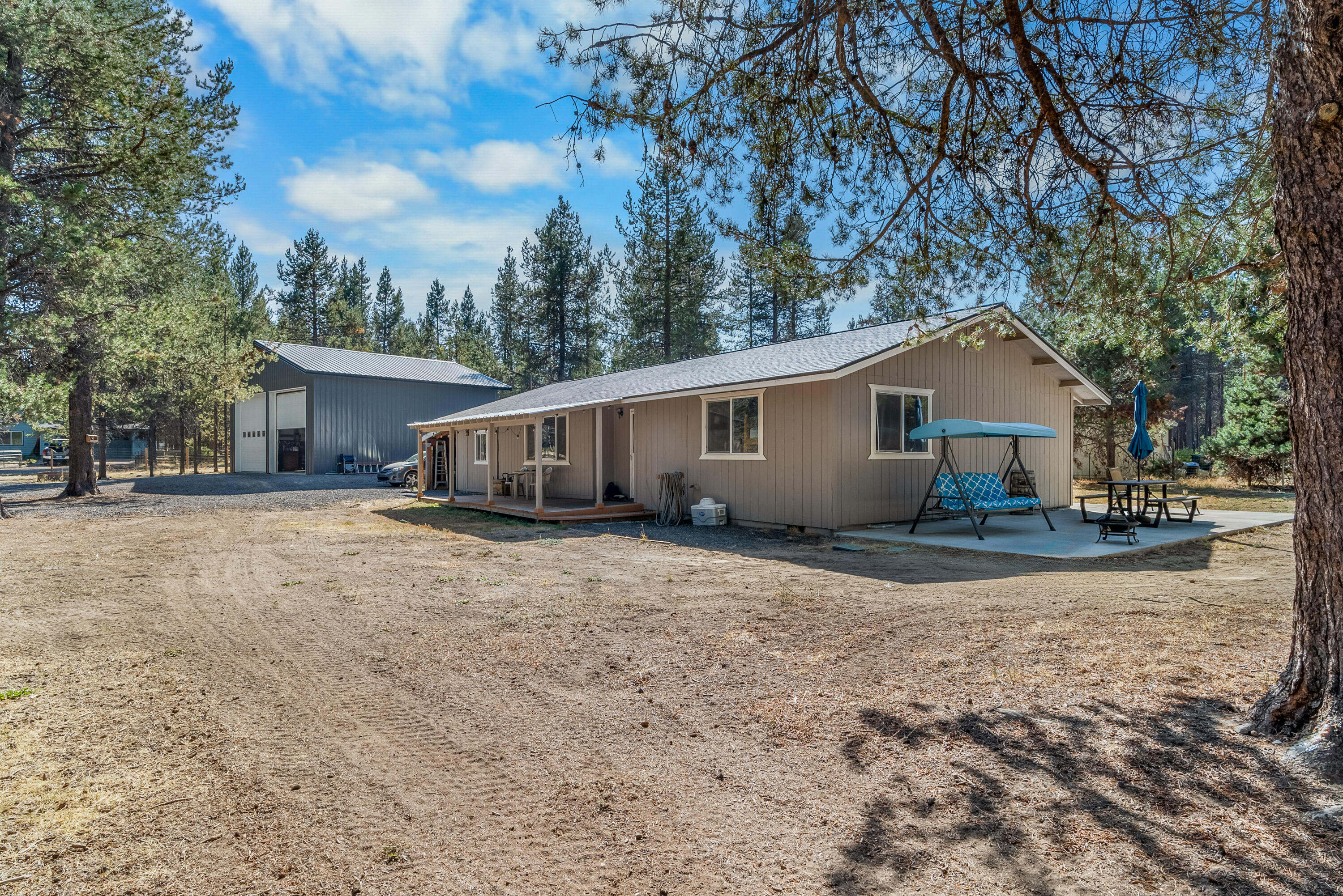 15920 Frances Lane