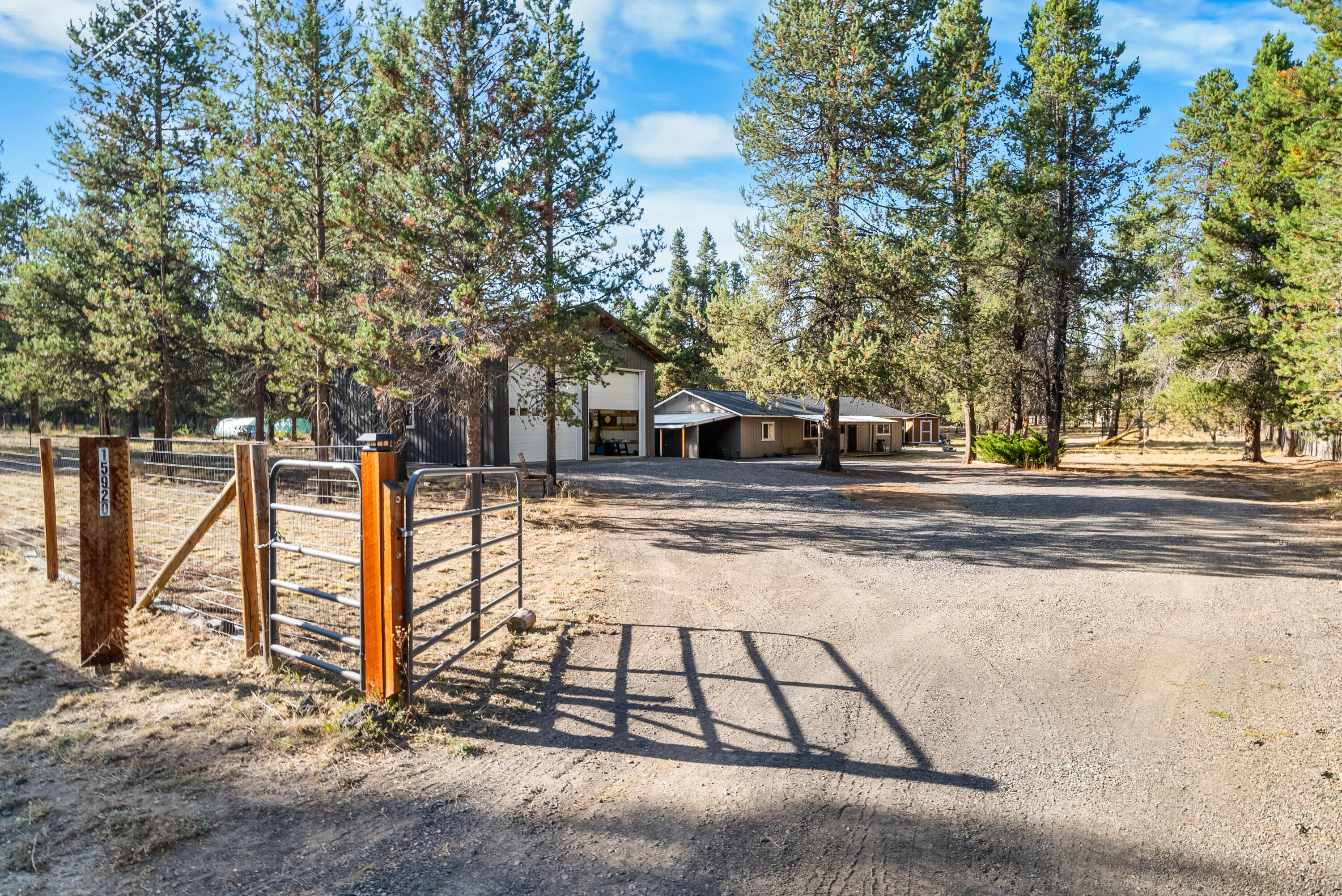 15920 Frances Lane