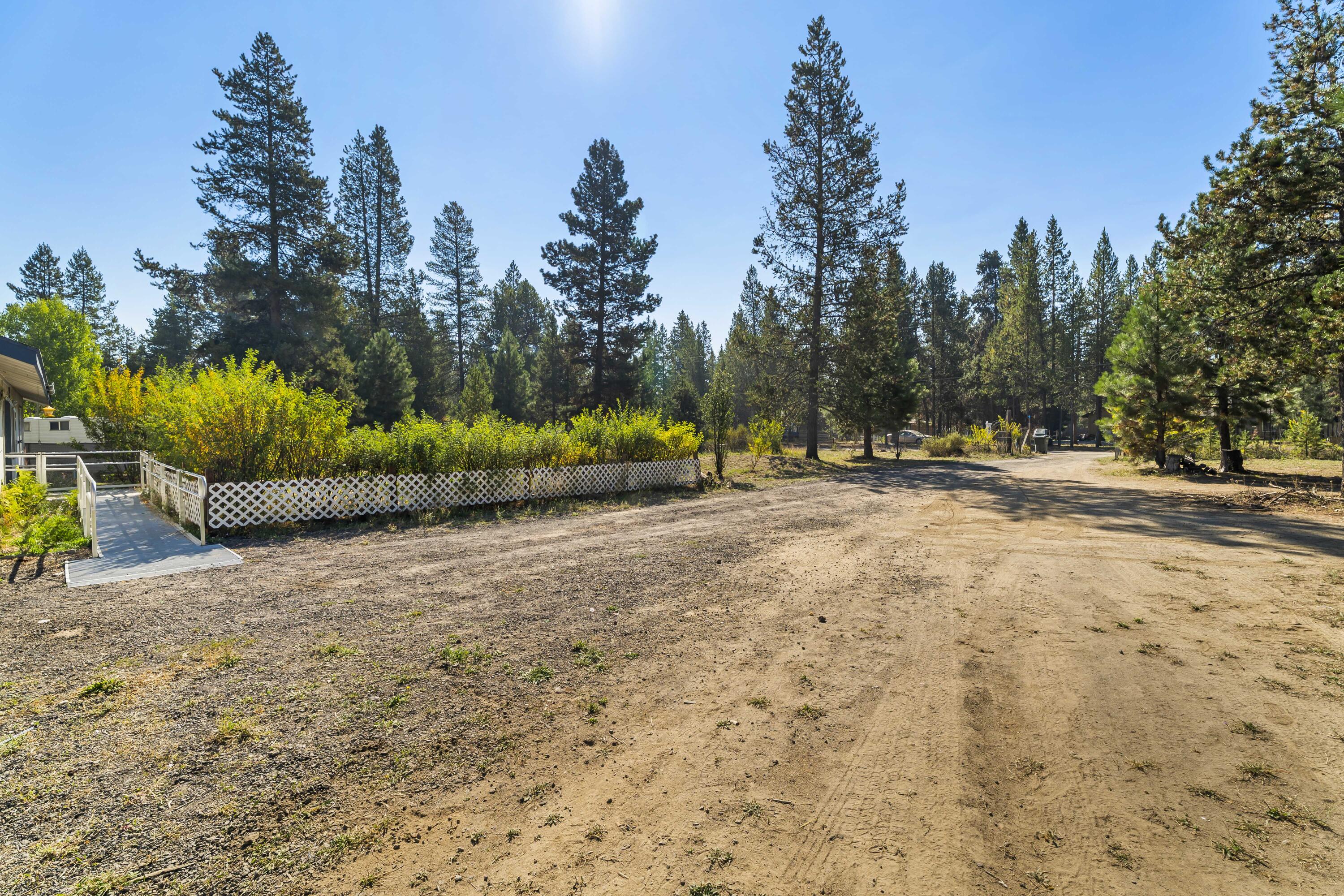 16046 Dyke Road