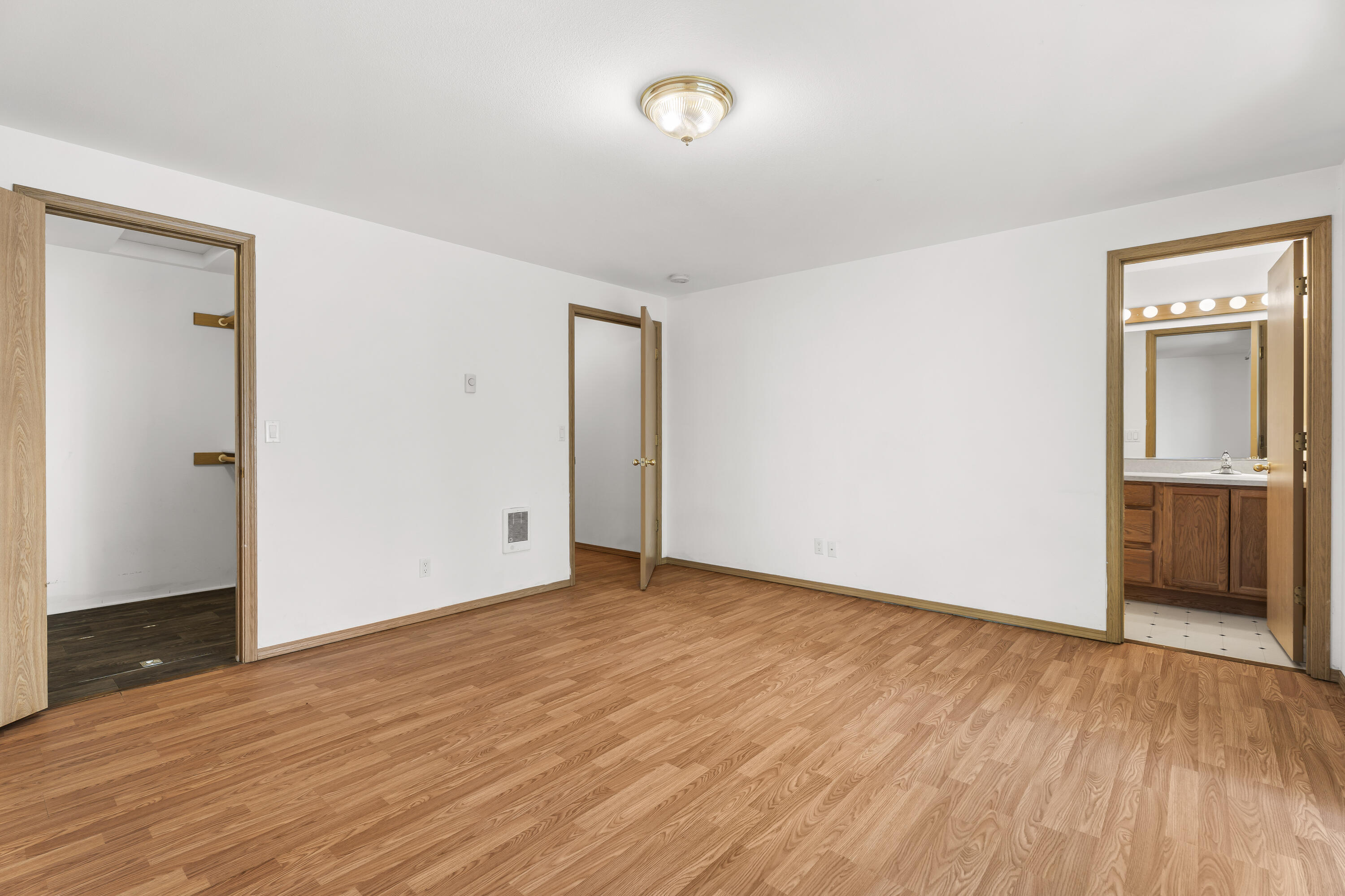 16046 Dyke Road