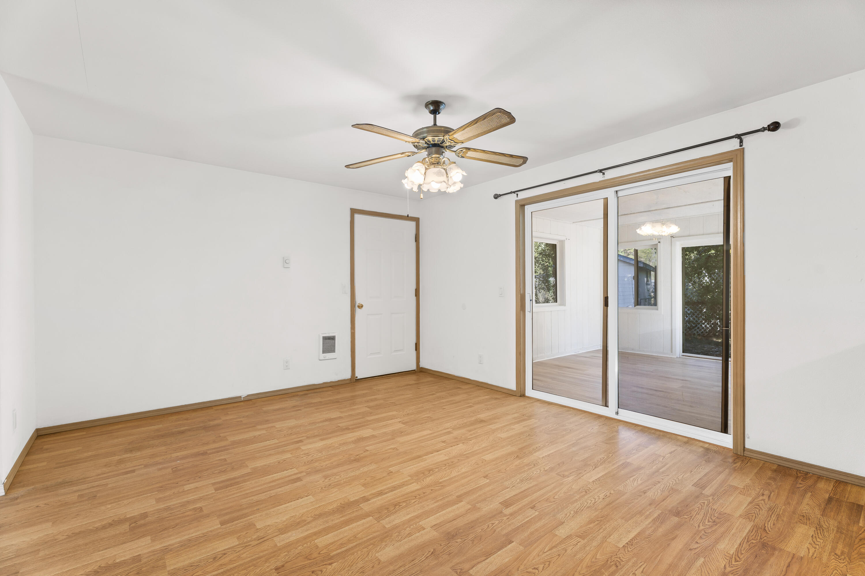 16046 Dyke Road