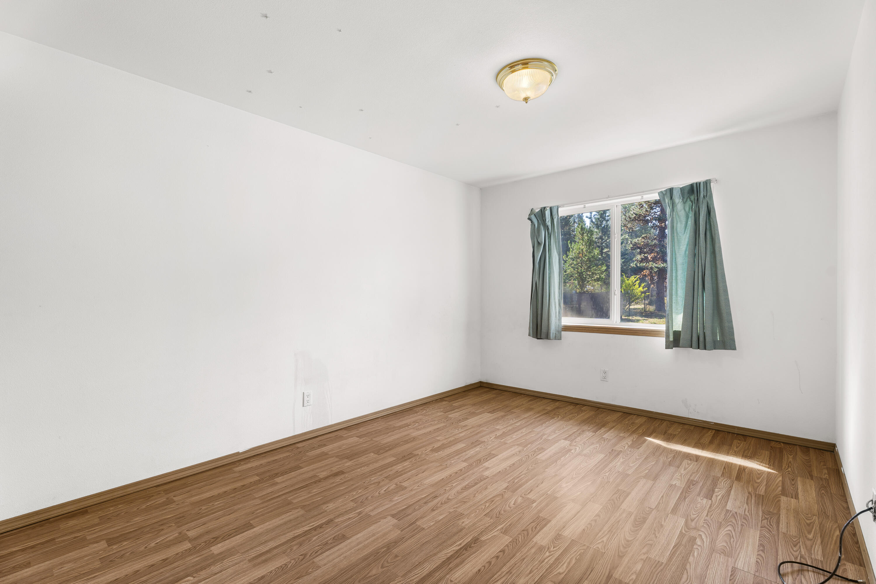 16046 Dyke Road