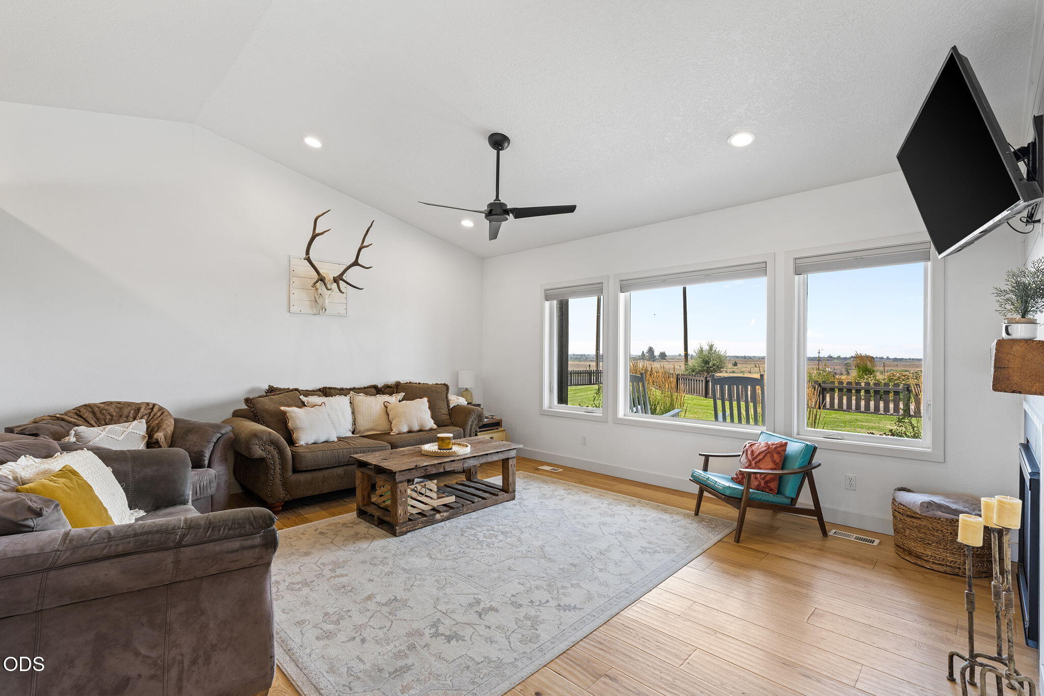 6505 SW Feather Drive