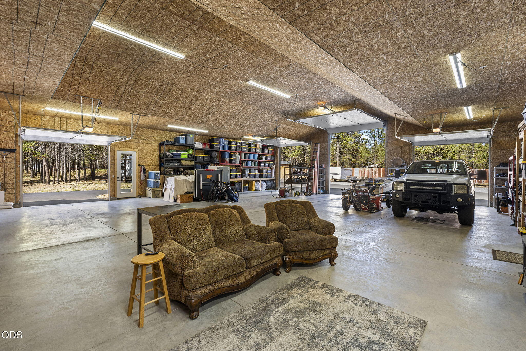 53690 Central Way