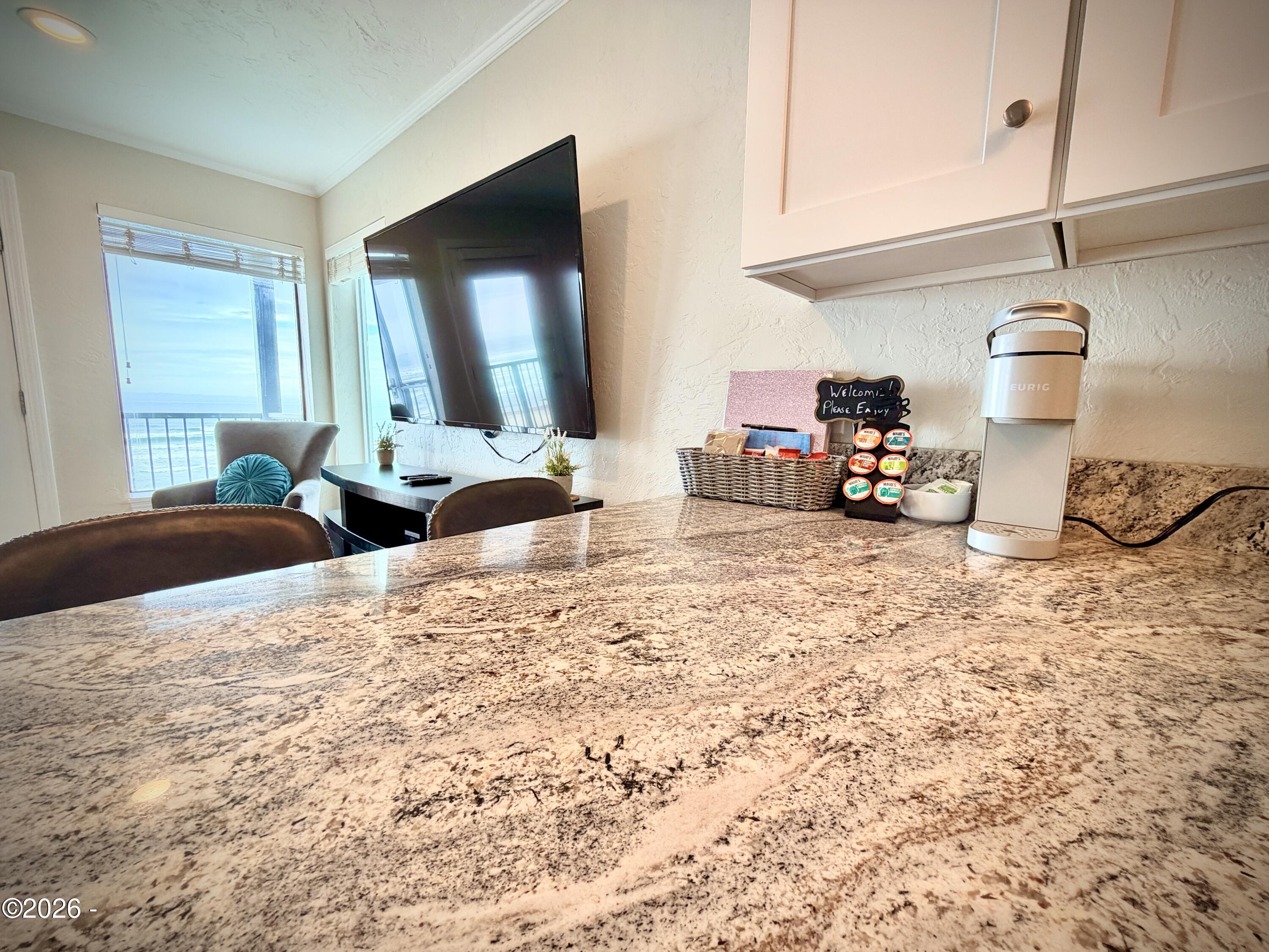 701 NW Coast Street, 207