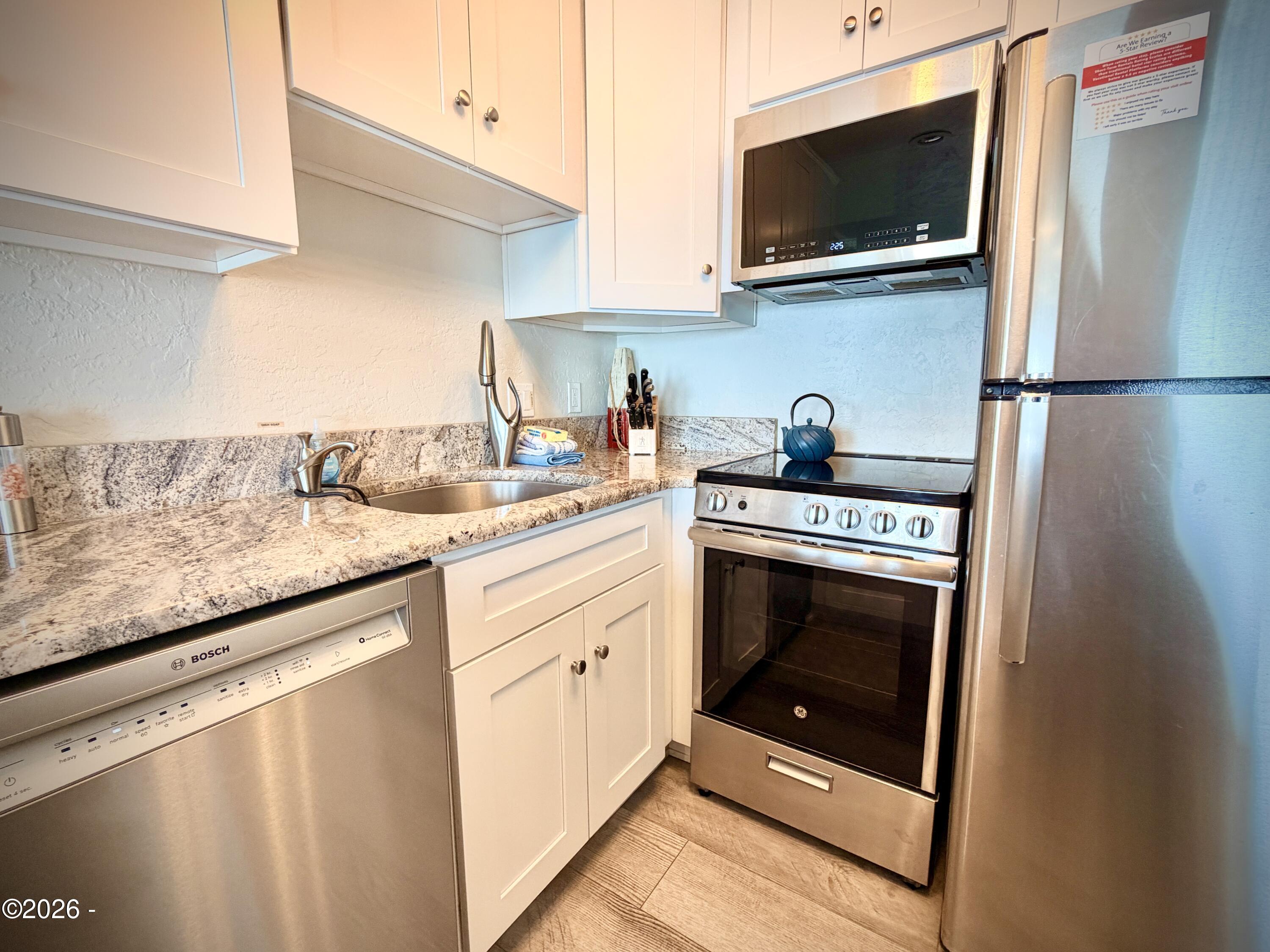 701 NW Coast Street, 207