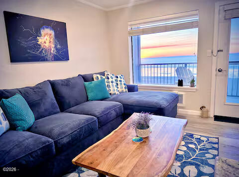 701 NW Coast Street, 207