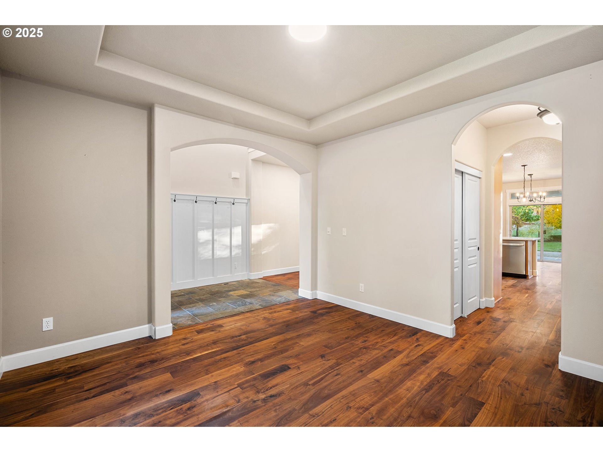 647 NW 28TH ST