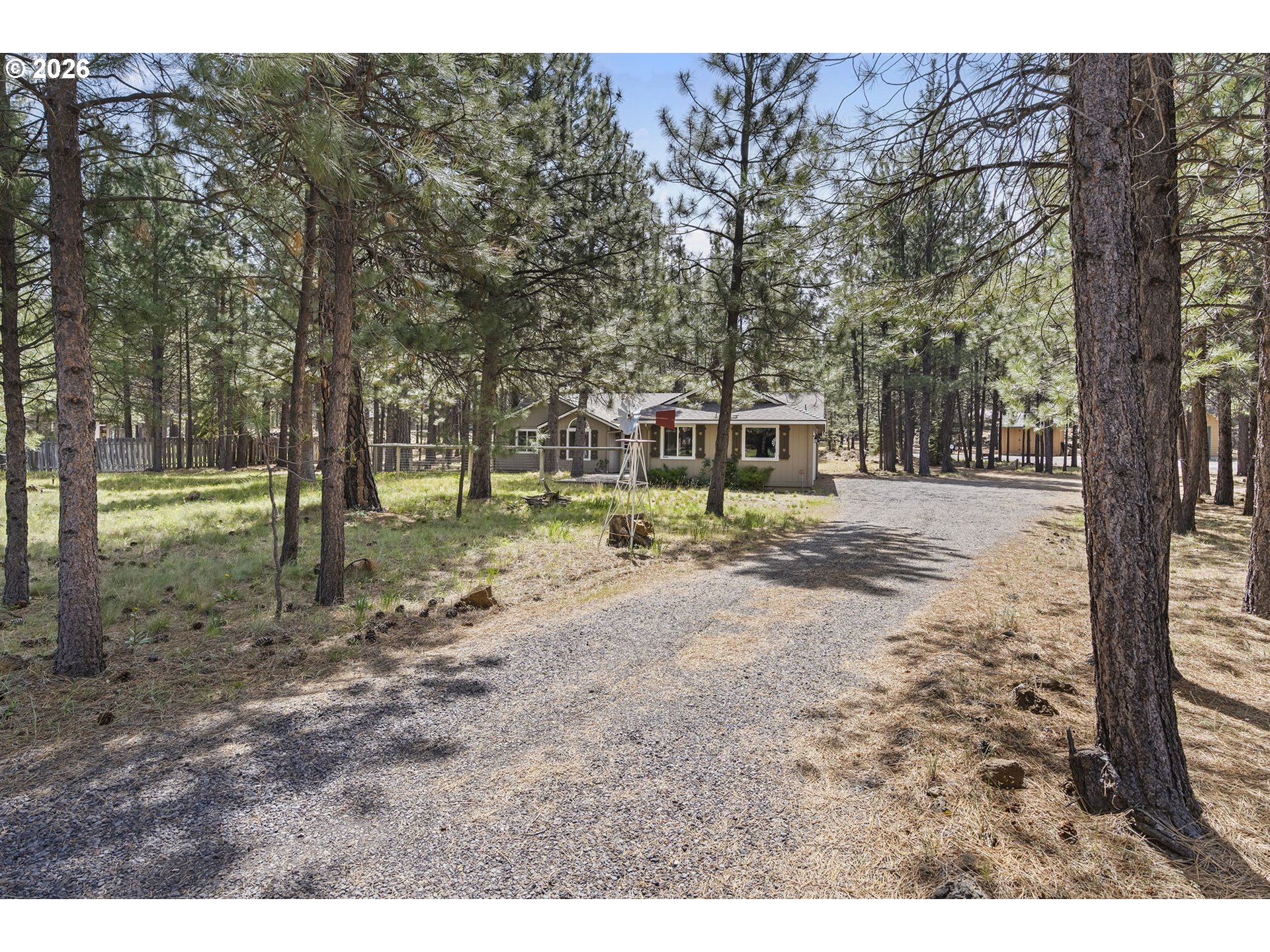 14485 MOUNTAIN VIEW LOOP