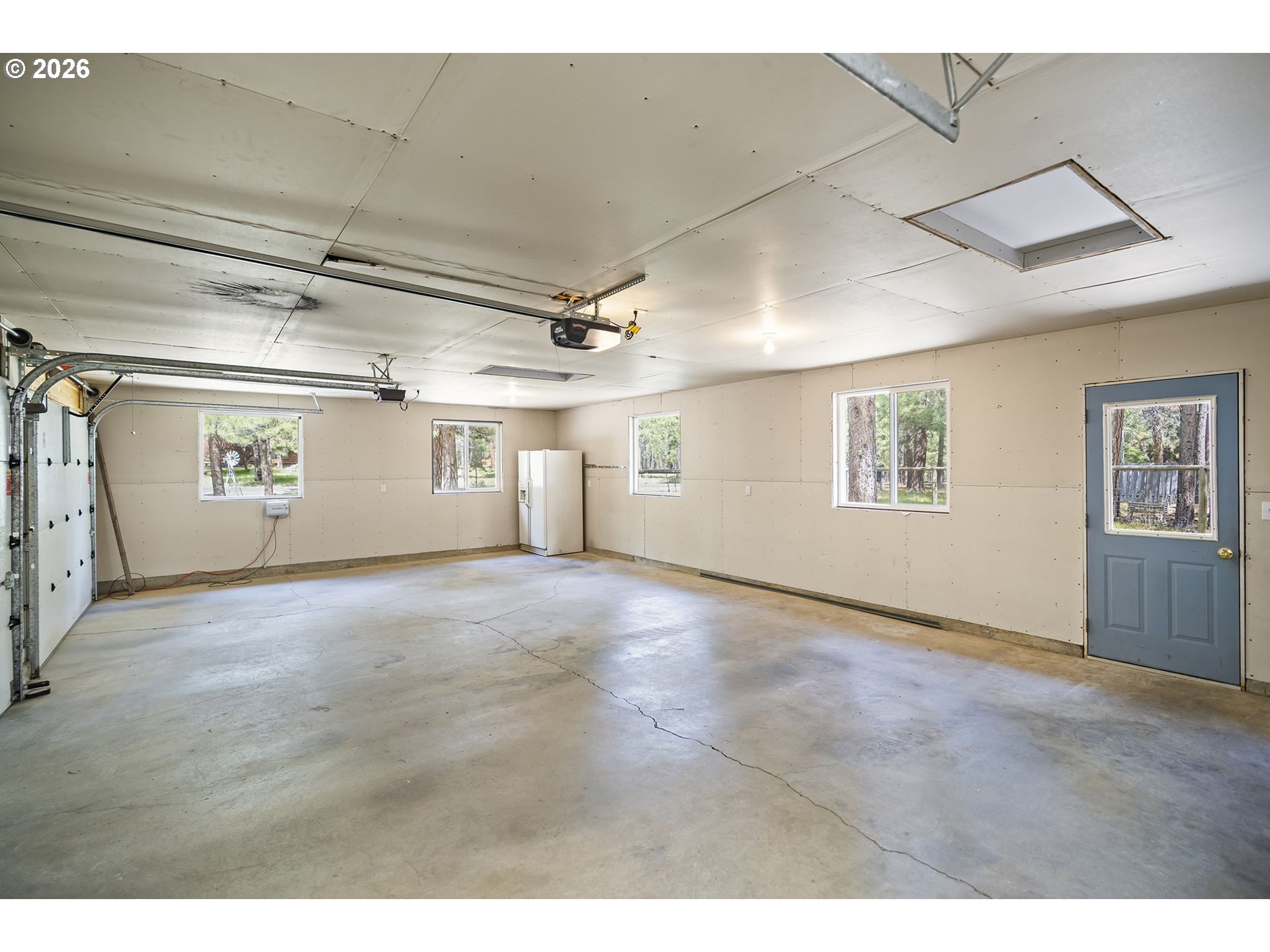 14485 MOUNTAIN VIEW LOOP