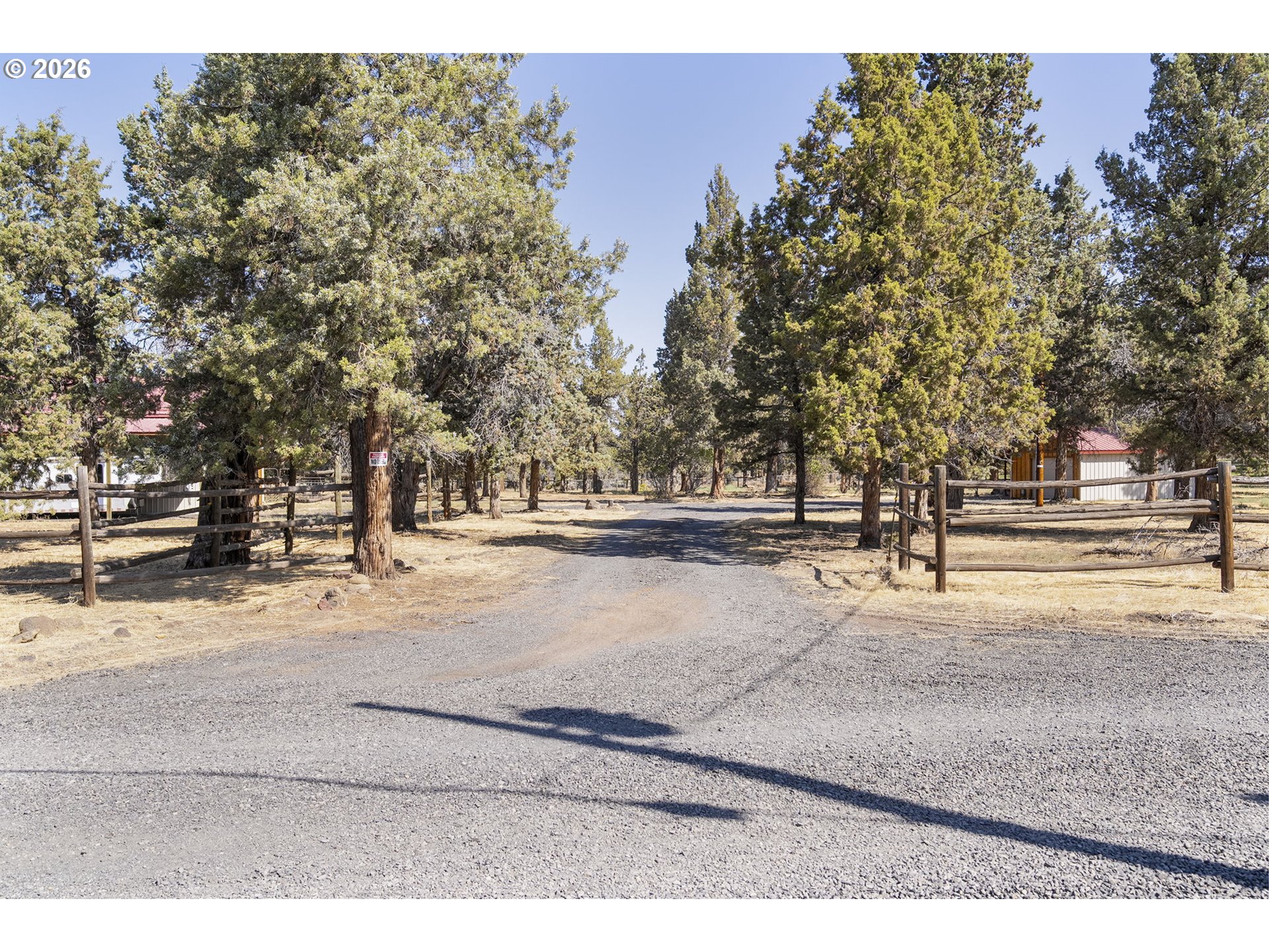 17500 FORKED HORN DR