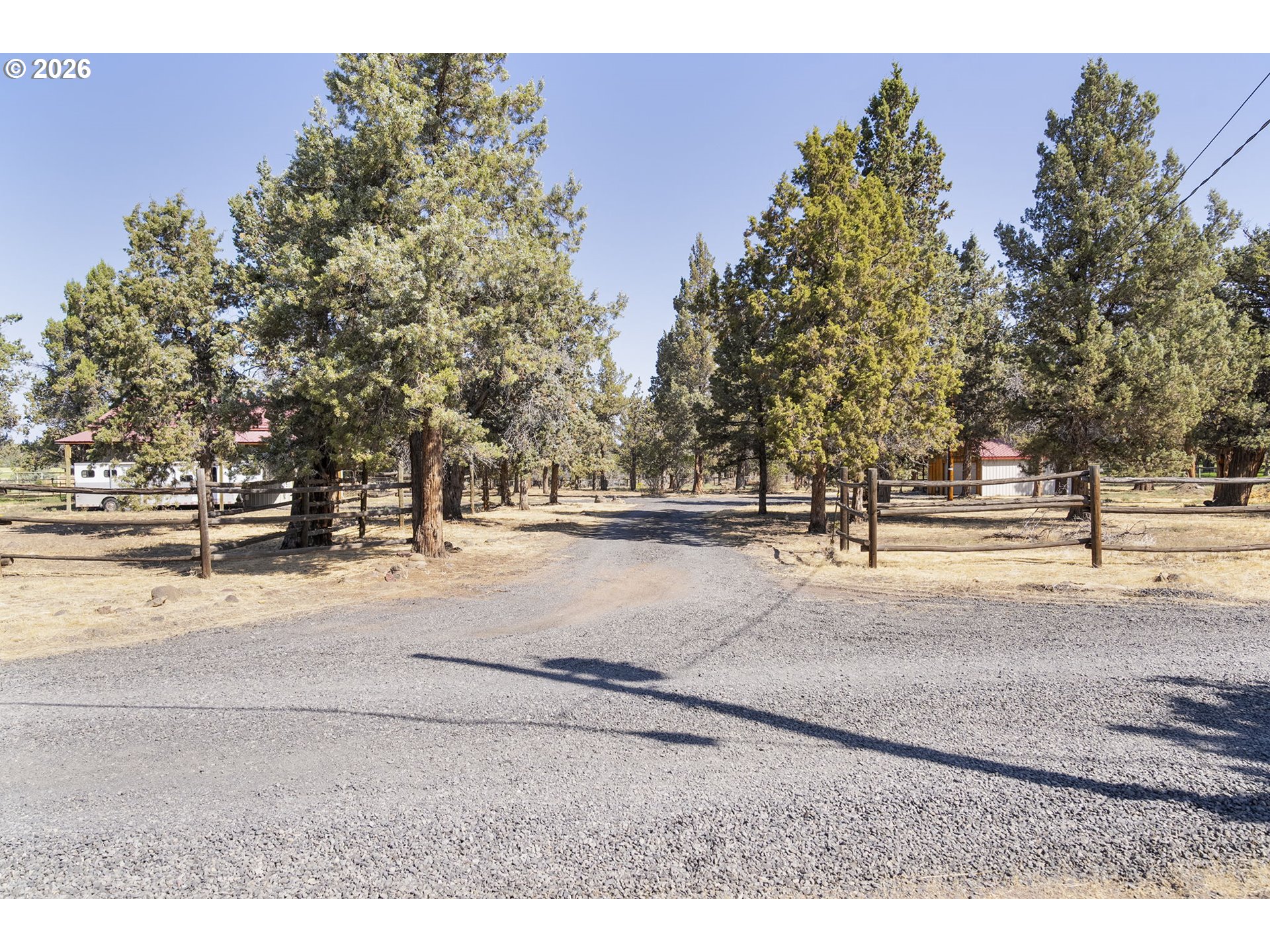 17500 FORKED HORN DR