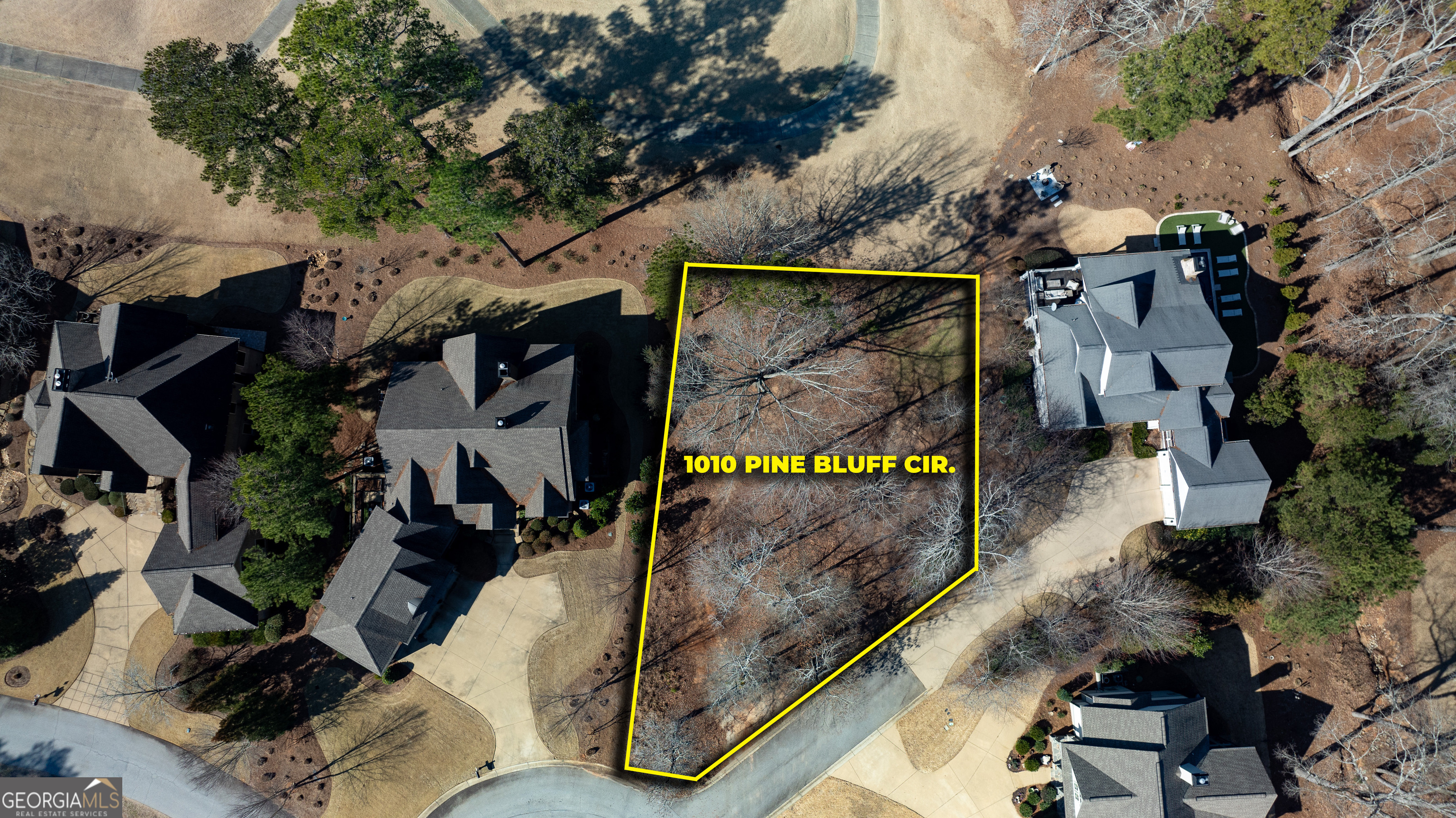 1010 Pine Bluff Circle