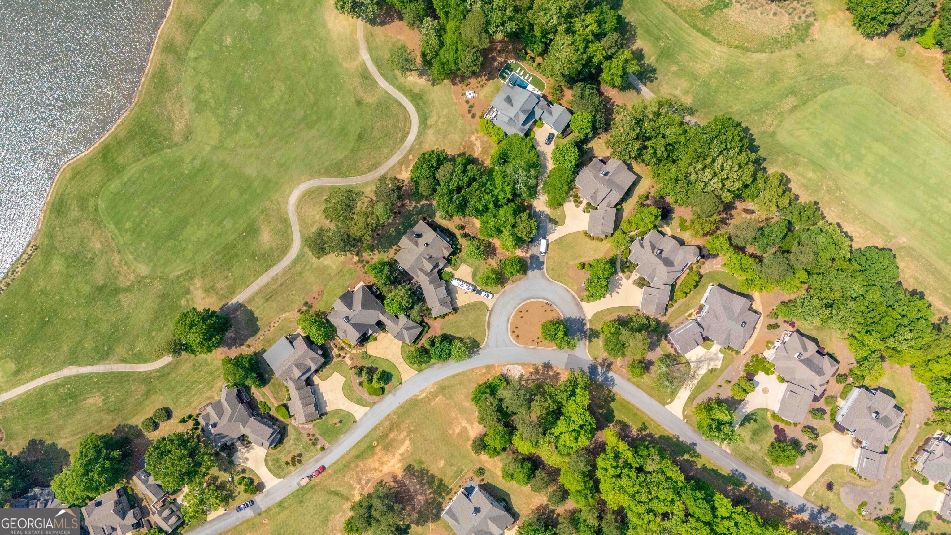 1010 Pine Bluff Circle