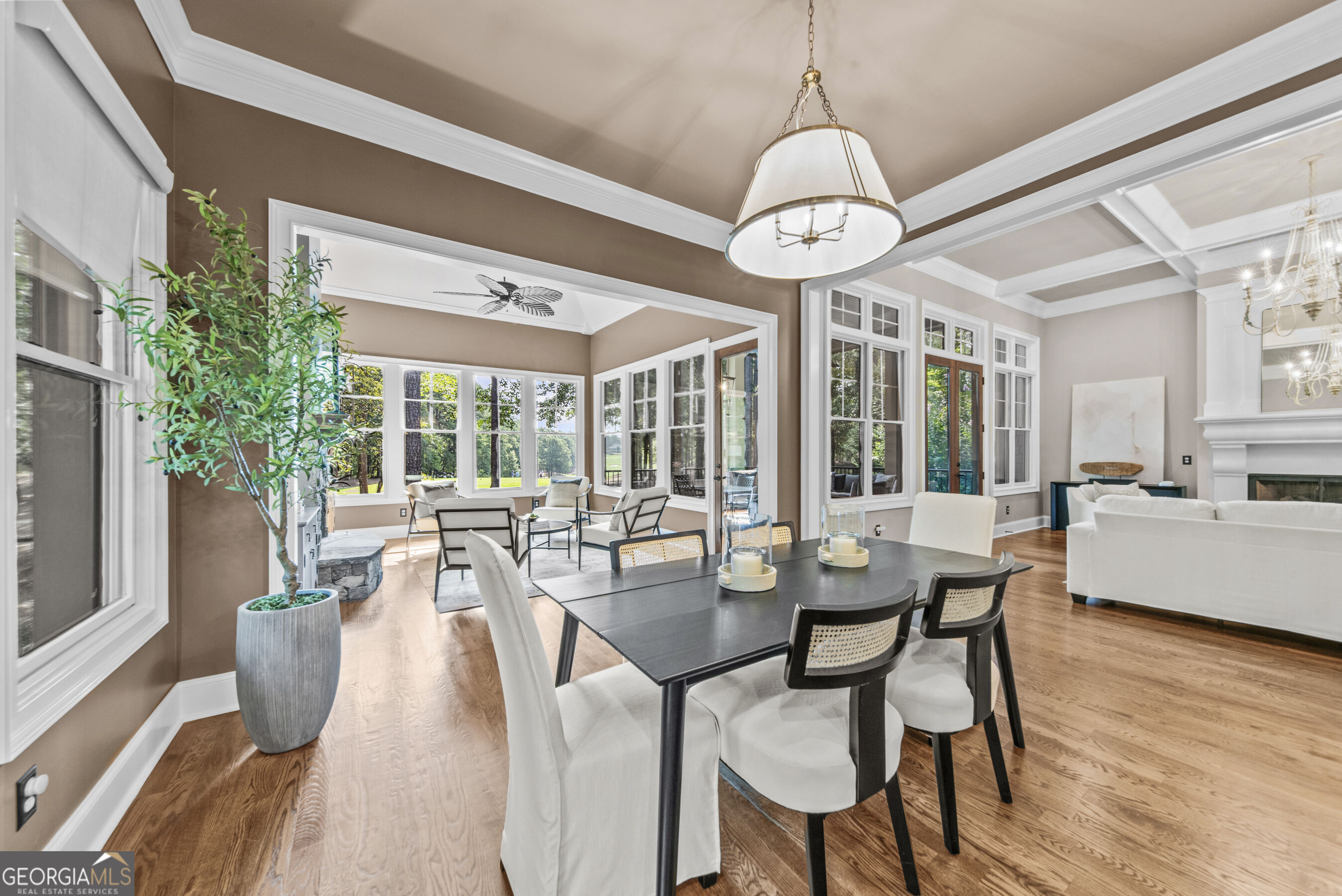1000 Tappans Place