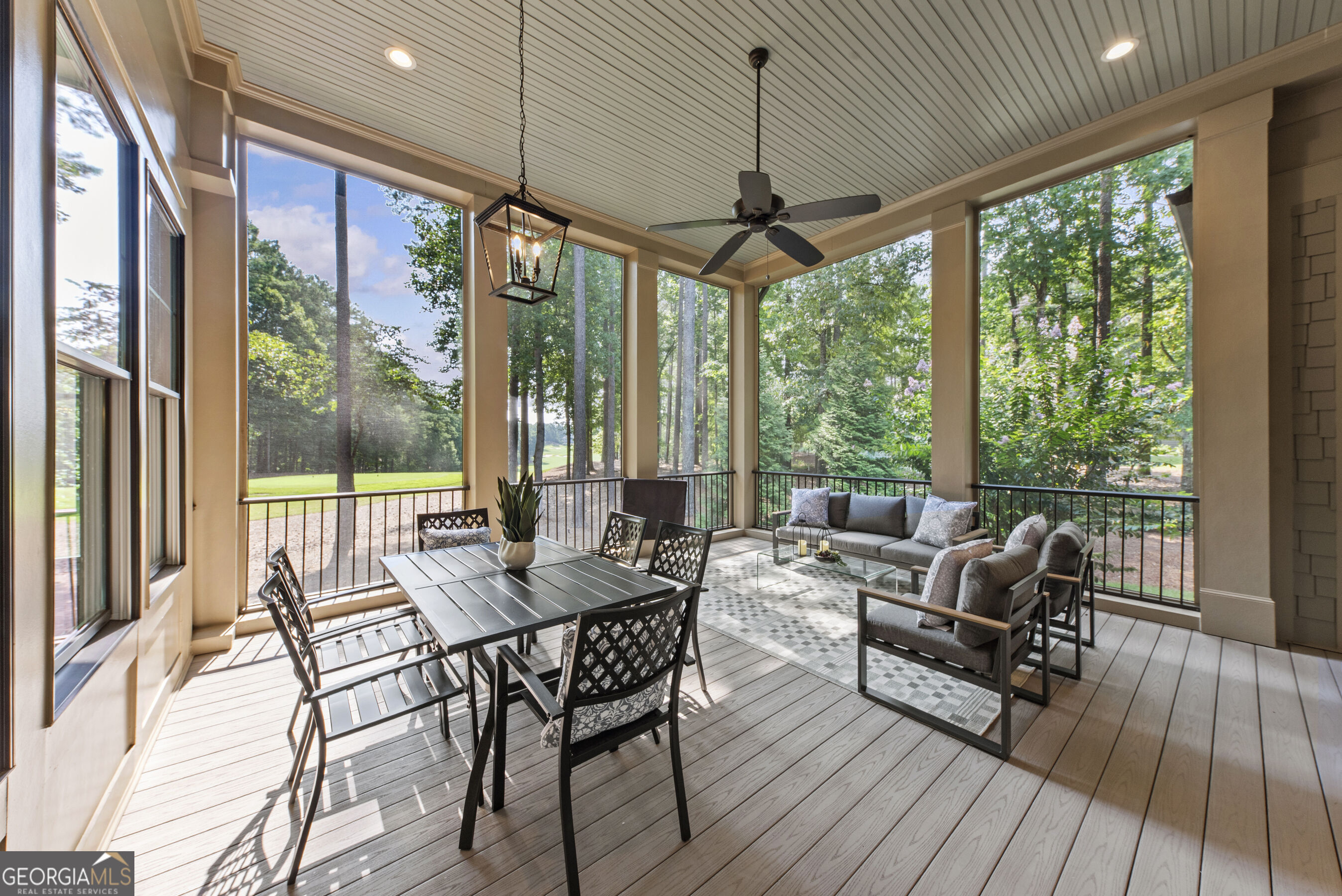 1000 Tappans Place