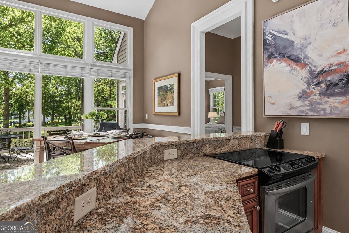 112 Seven Oaks Way