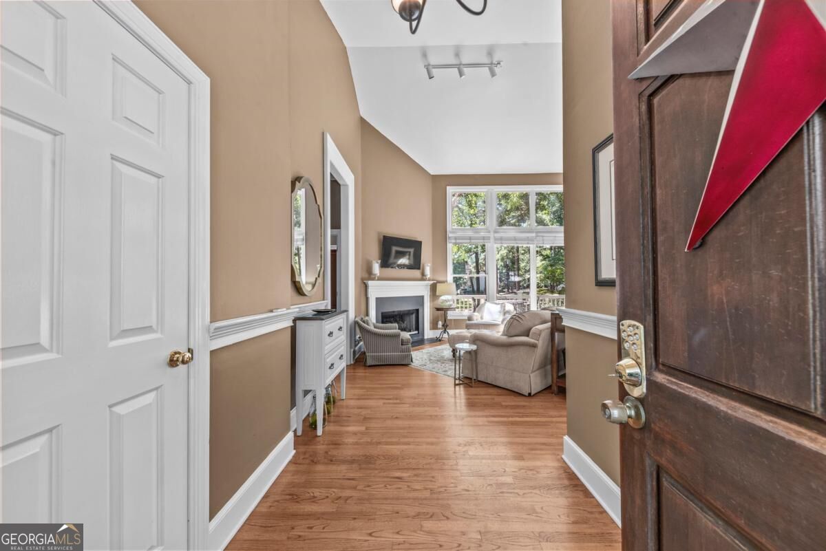 112 Seven Oaks Way