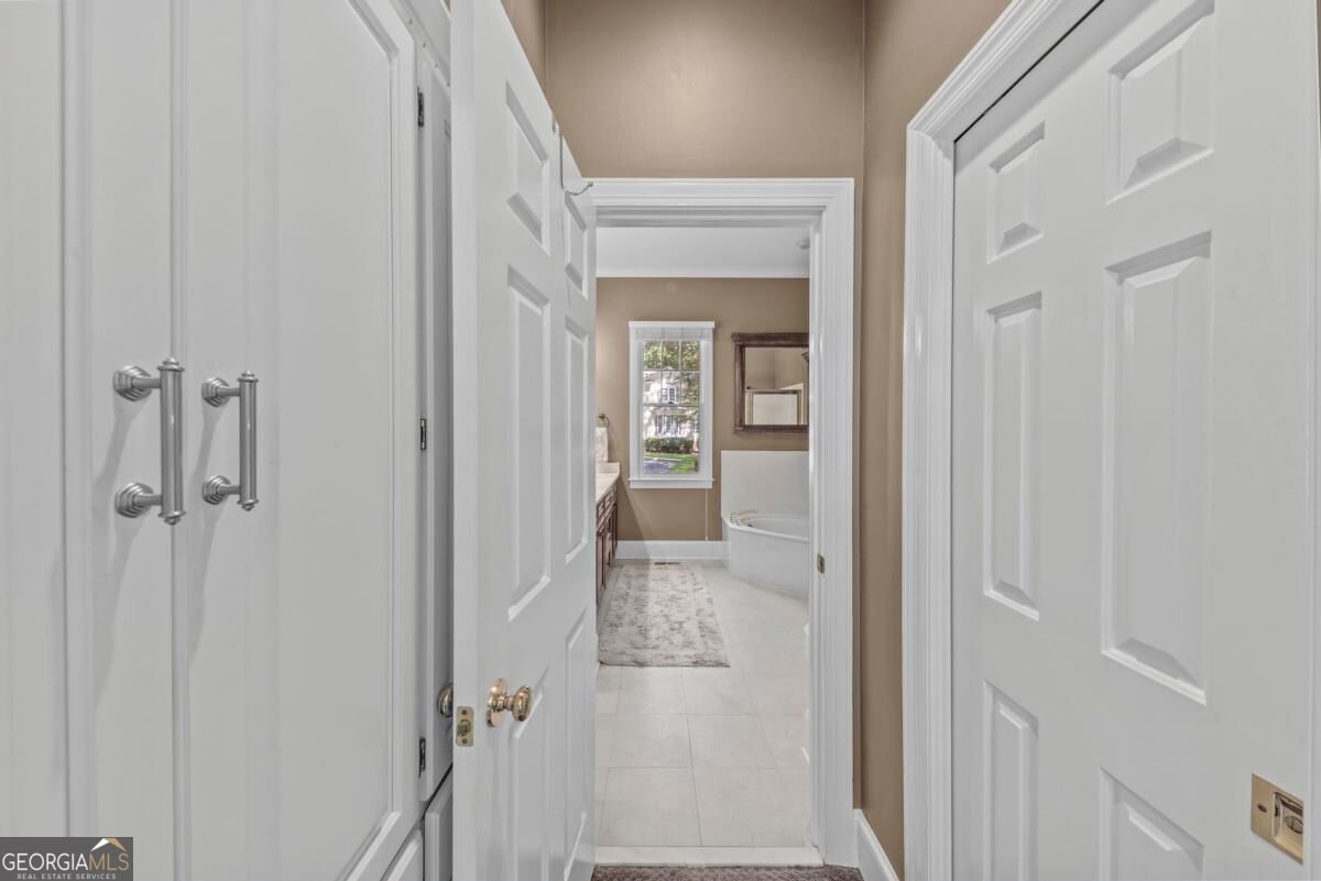 112 Seven Oaks Way