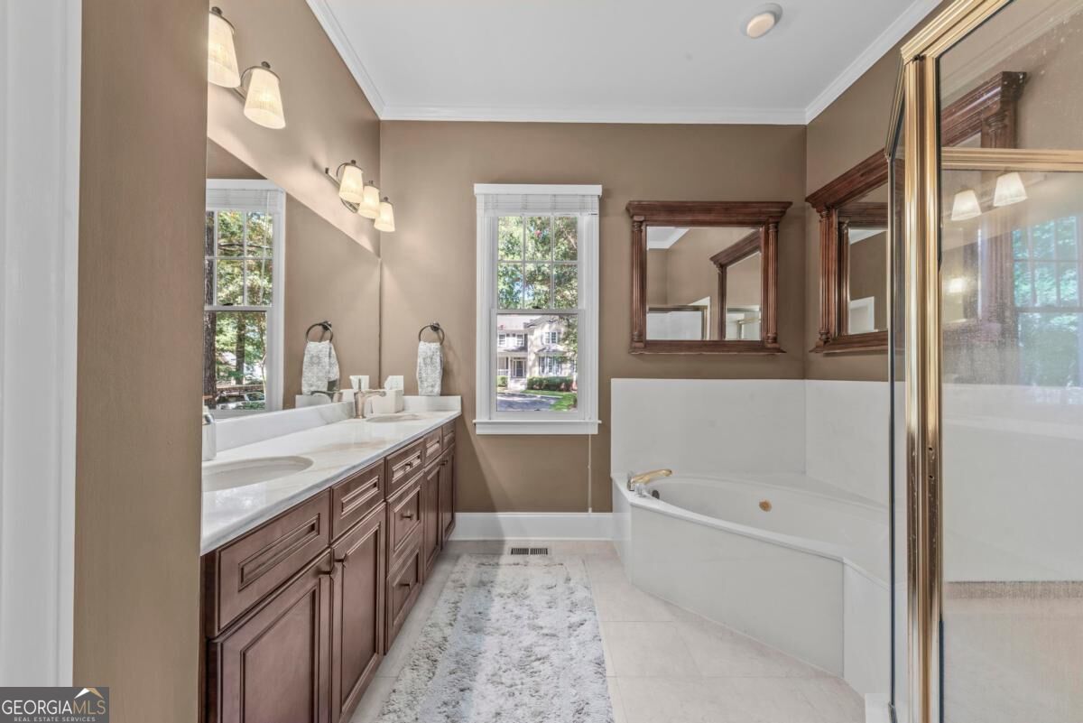 112 Seven Oaks Way