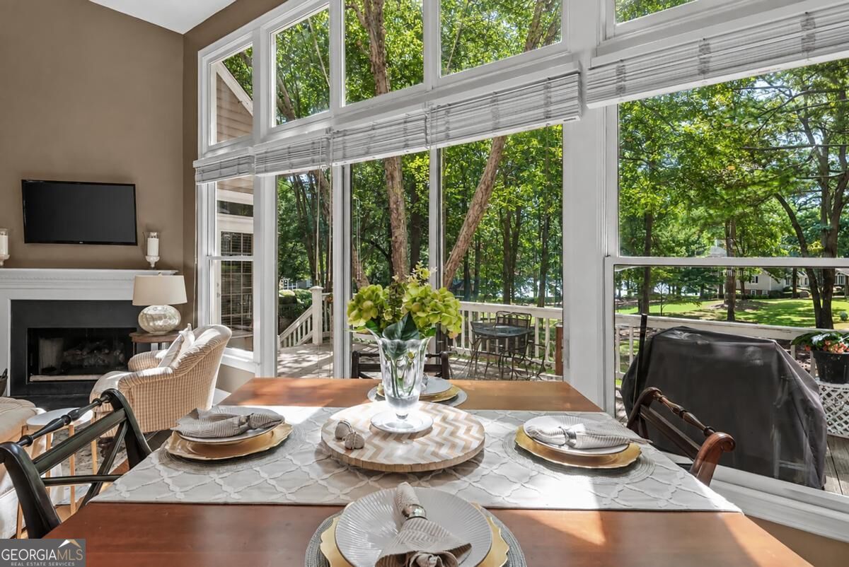 112 Seven Oaks Way