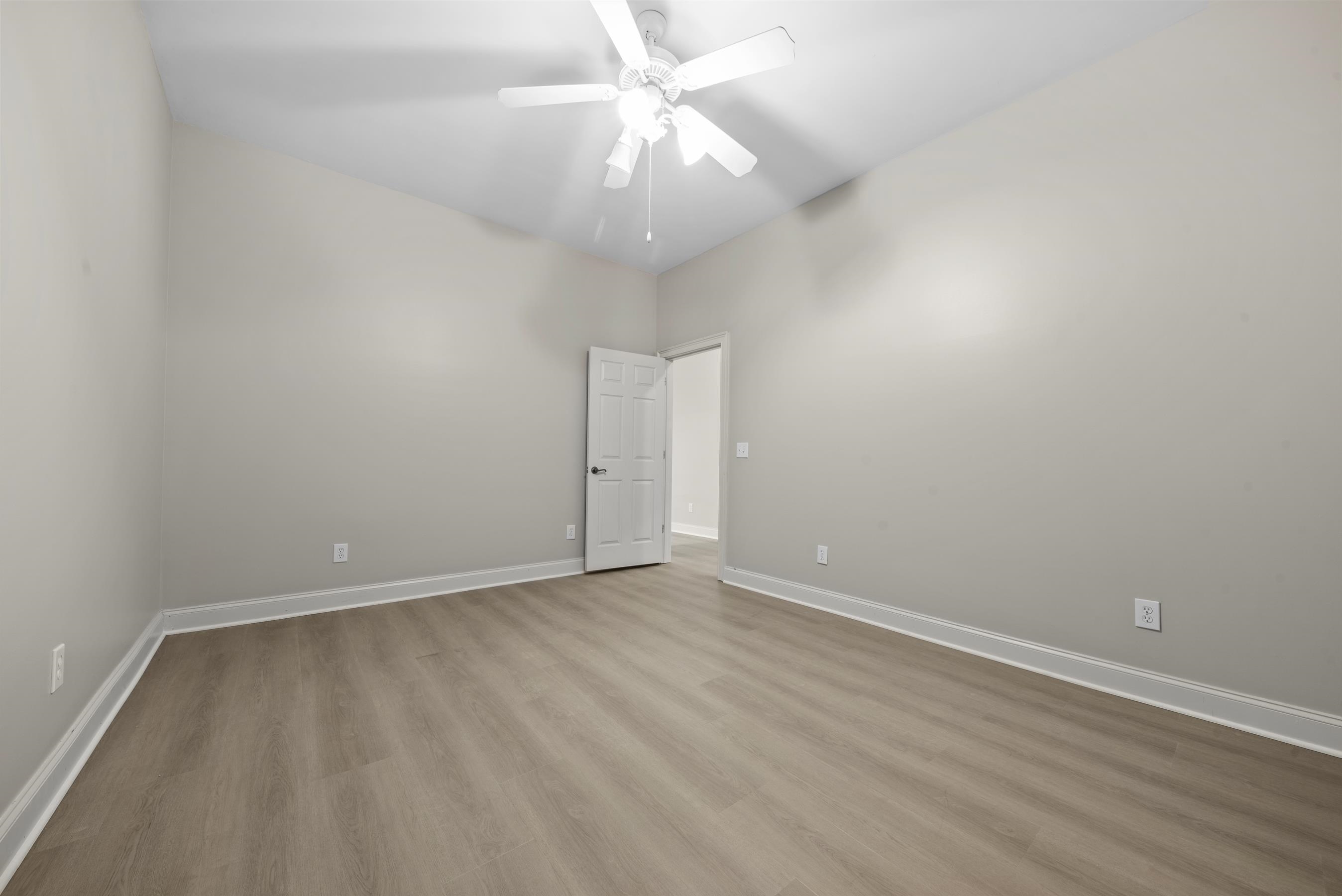 1540 VINTAGE CLUB DRIVE