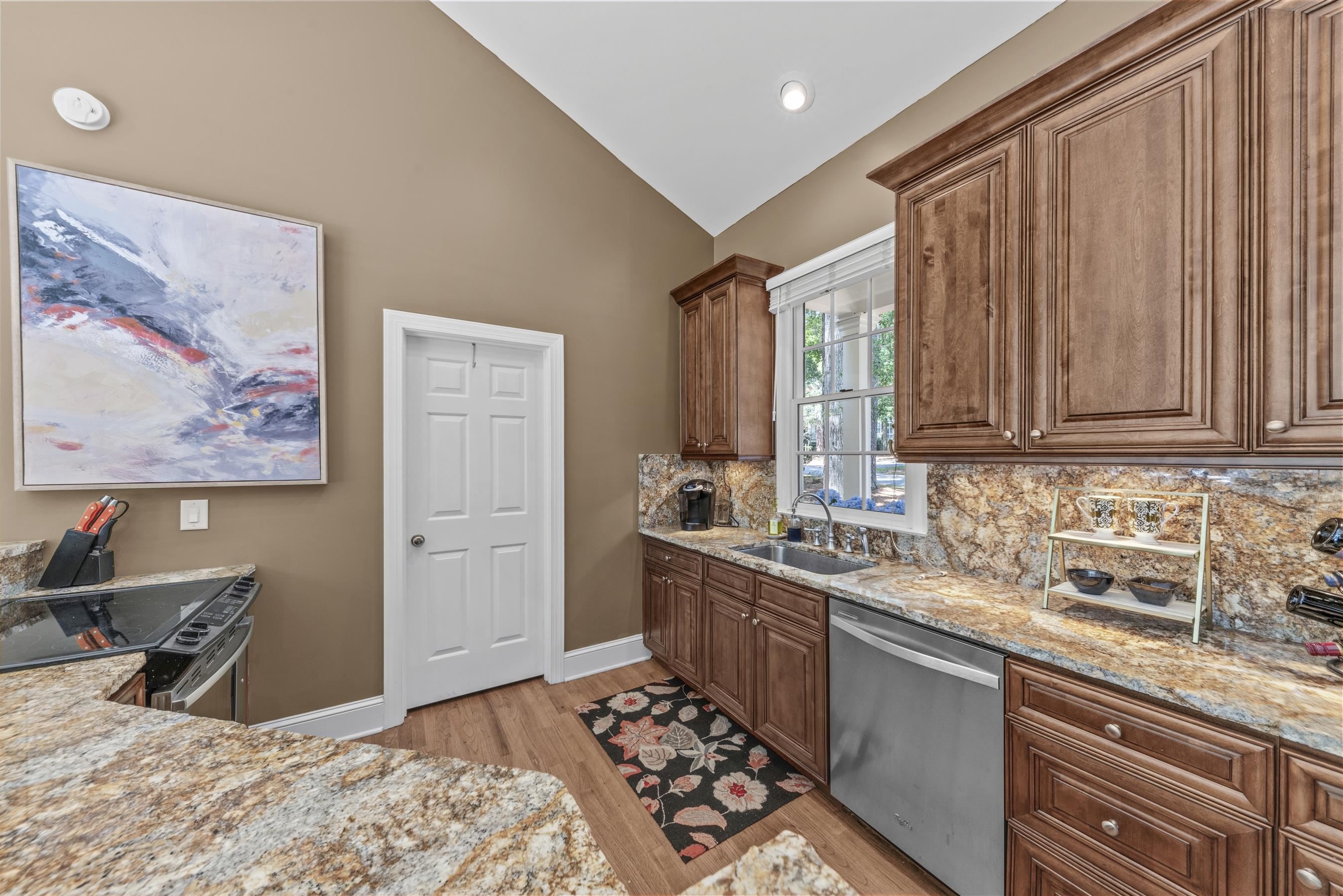 112 SEVEN OAKS COURT